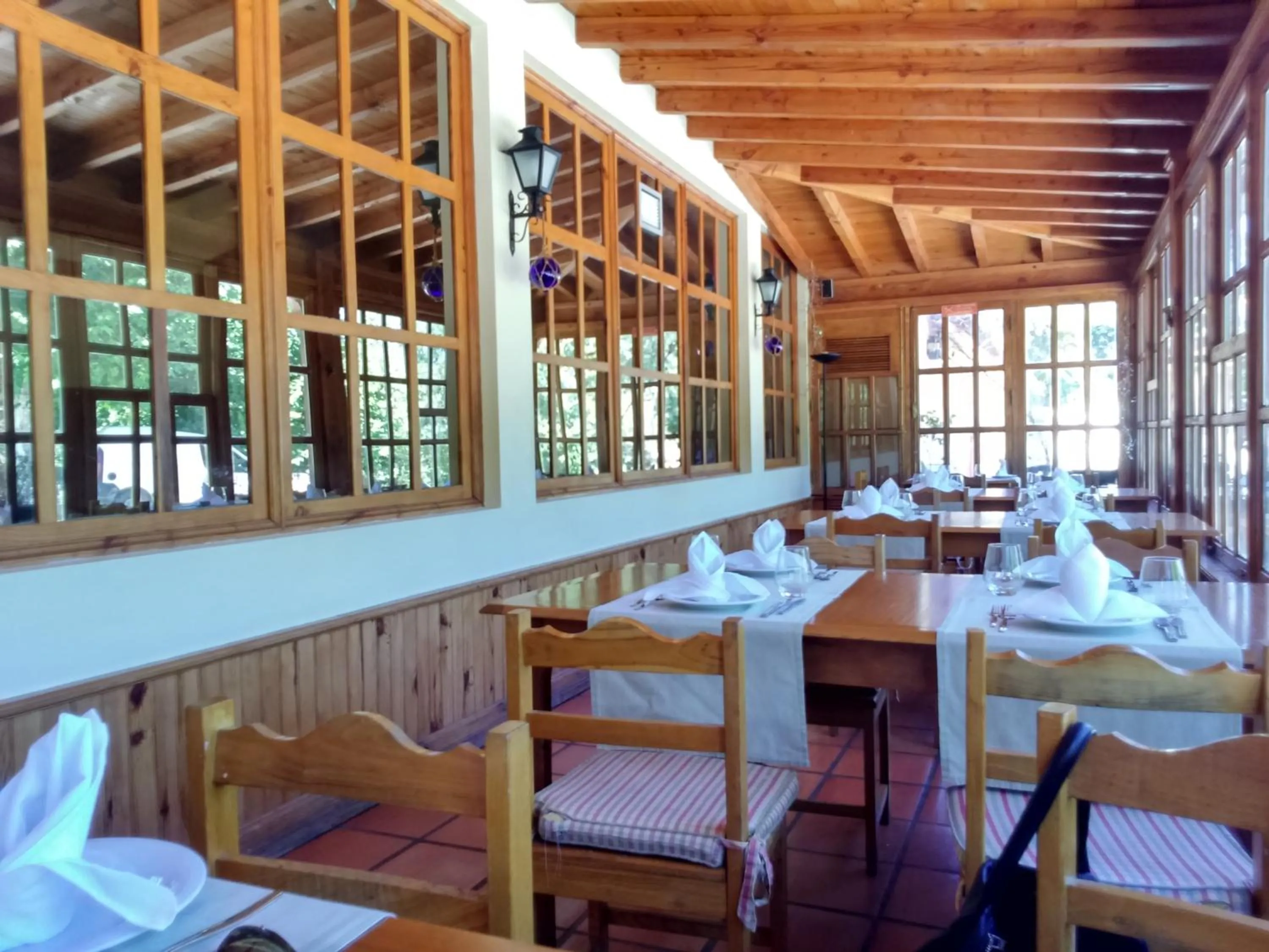 Restaurant/places to eat in Quinta Do Crestelo Aparthotel