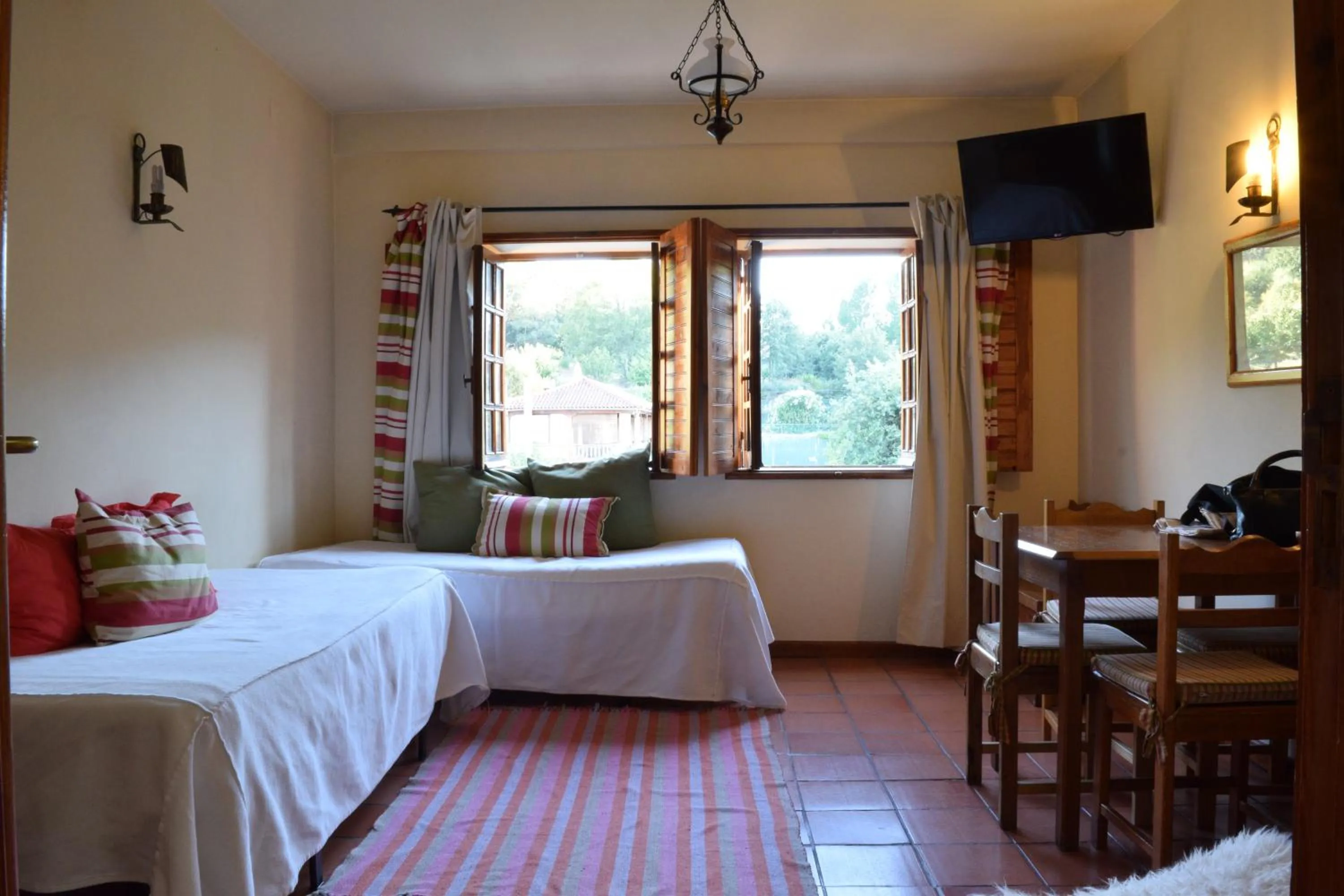 Day, Bed in Quinta Do Crestelo Aparthotel