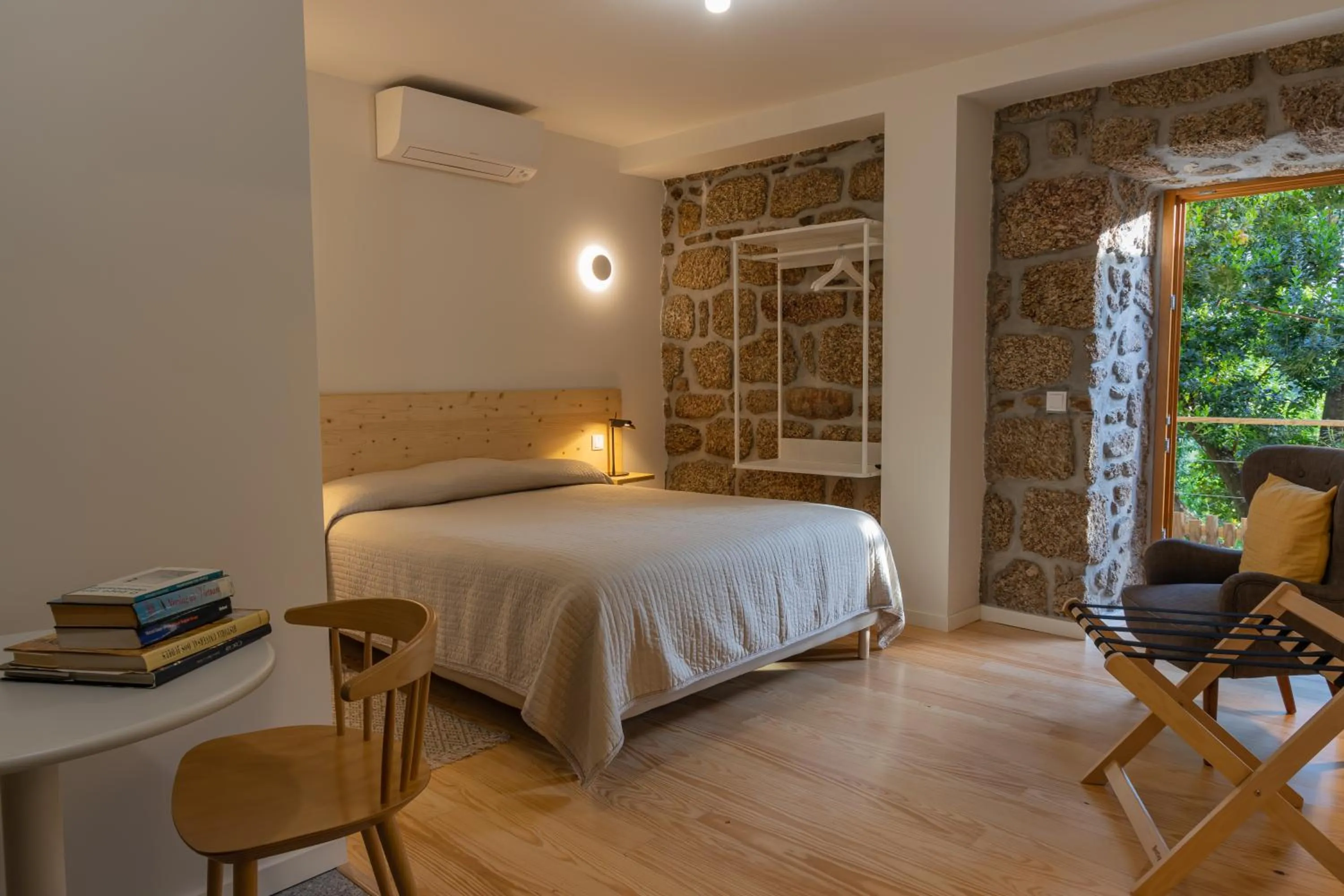 Bed in Quinta Do Crestelo Aparthotel