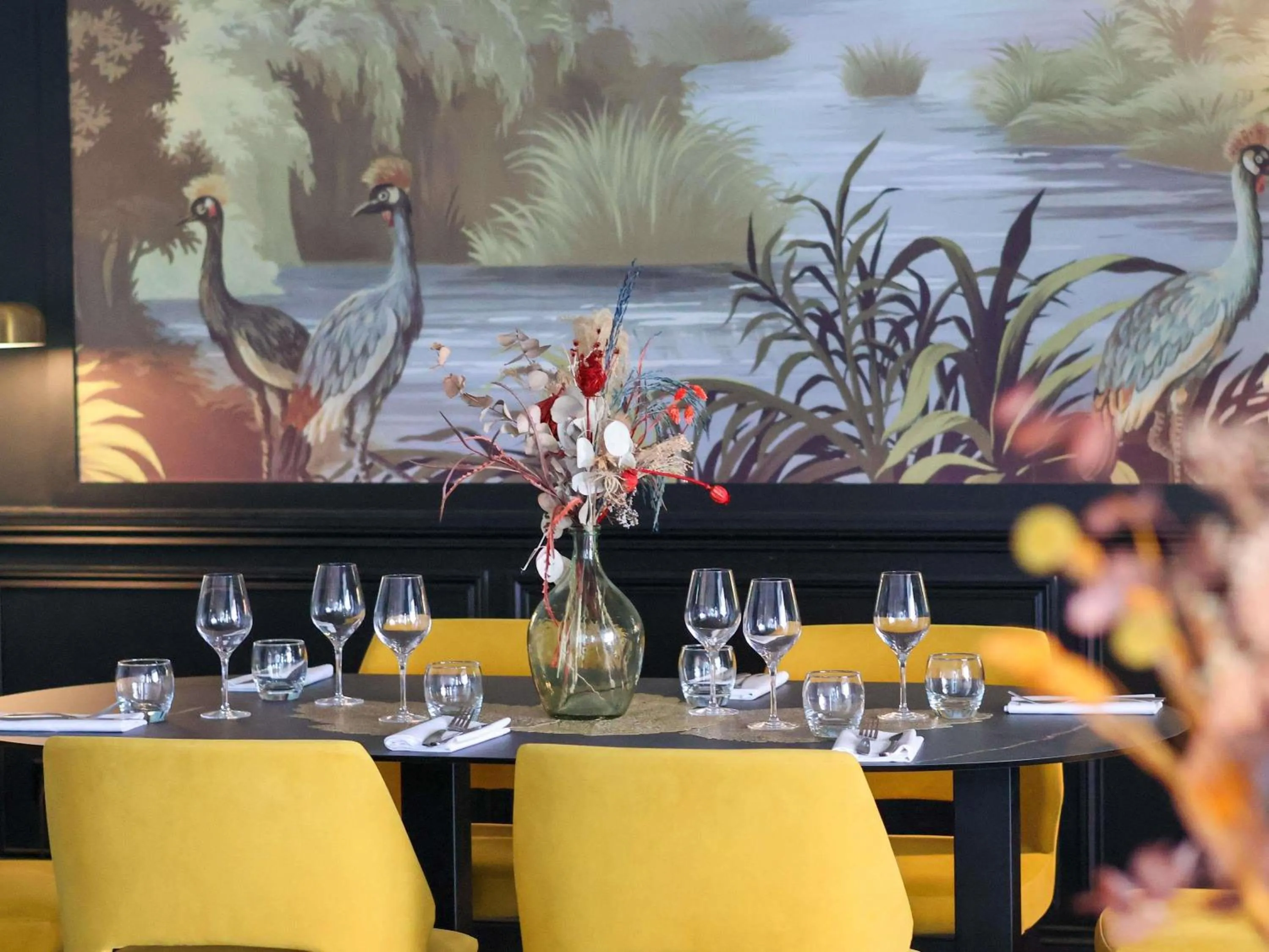 Restaurant/places to eat in Hôtel Mercure Rochefort La Corderie Royale