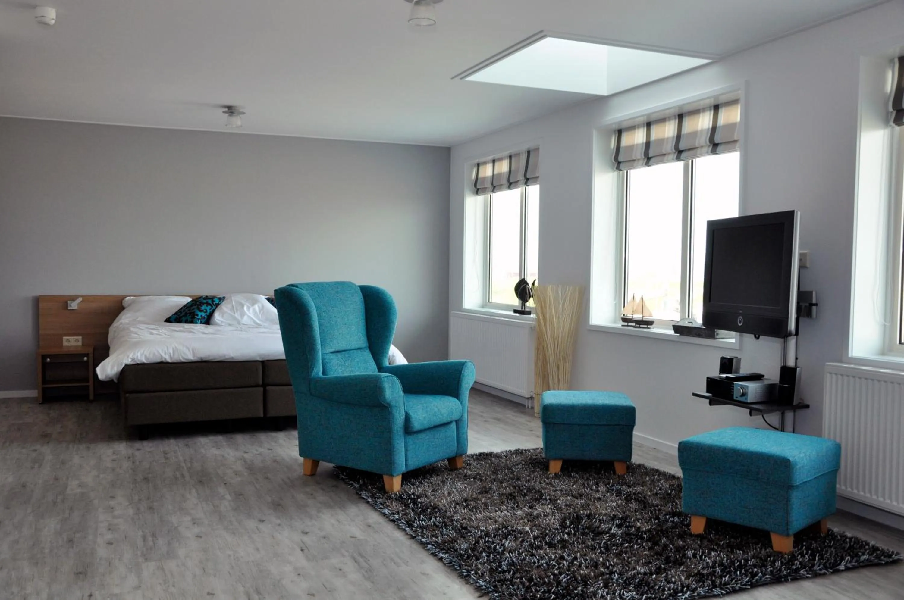 Photo of the whole room, Bed in Hotel Havenzicht Texel