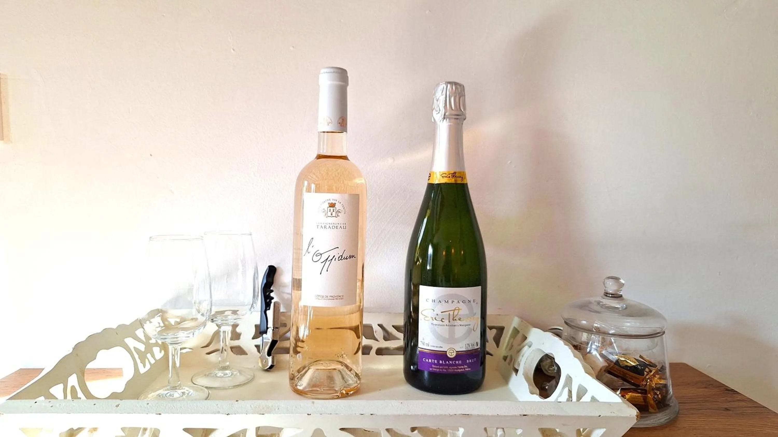 minibar in La Bergerie Du Moulin