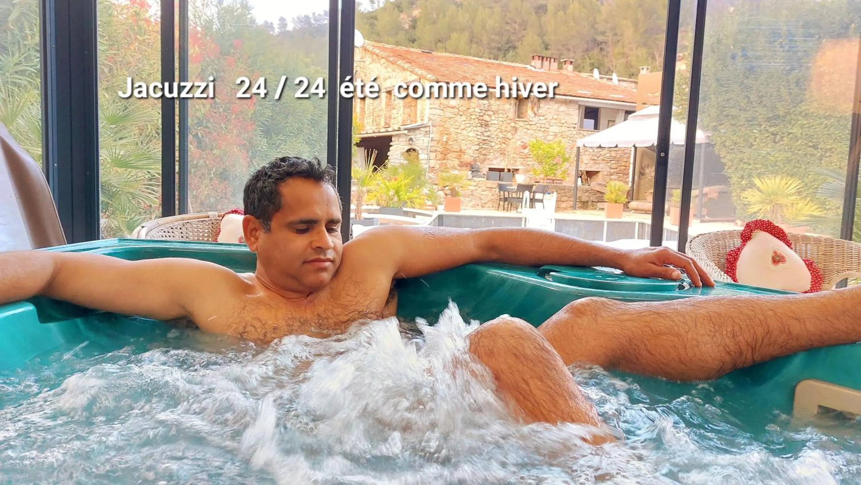 Hot Tub in La Bergerie Du Moulin