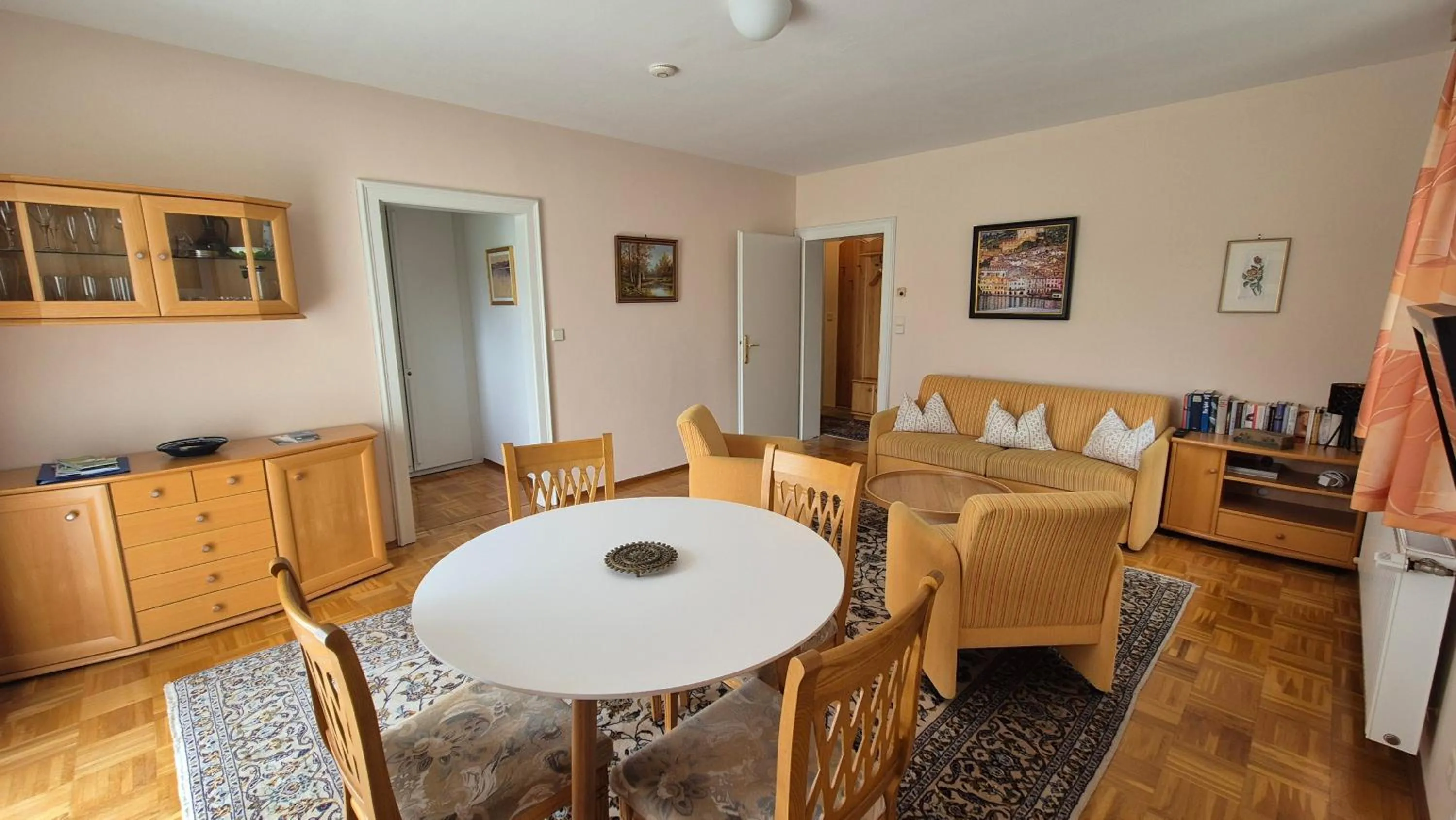 Living room in Haus Kraller-Urlaub mit Seeblick