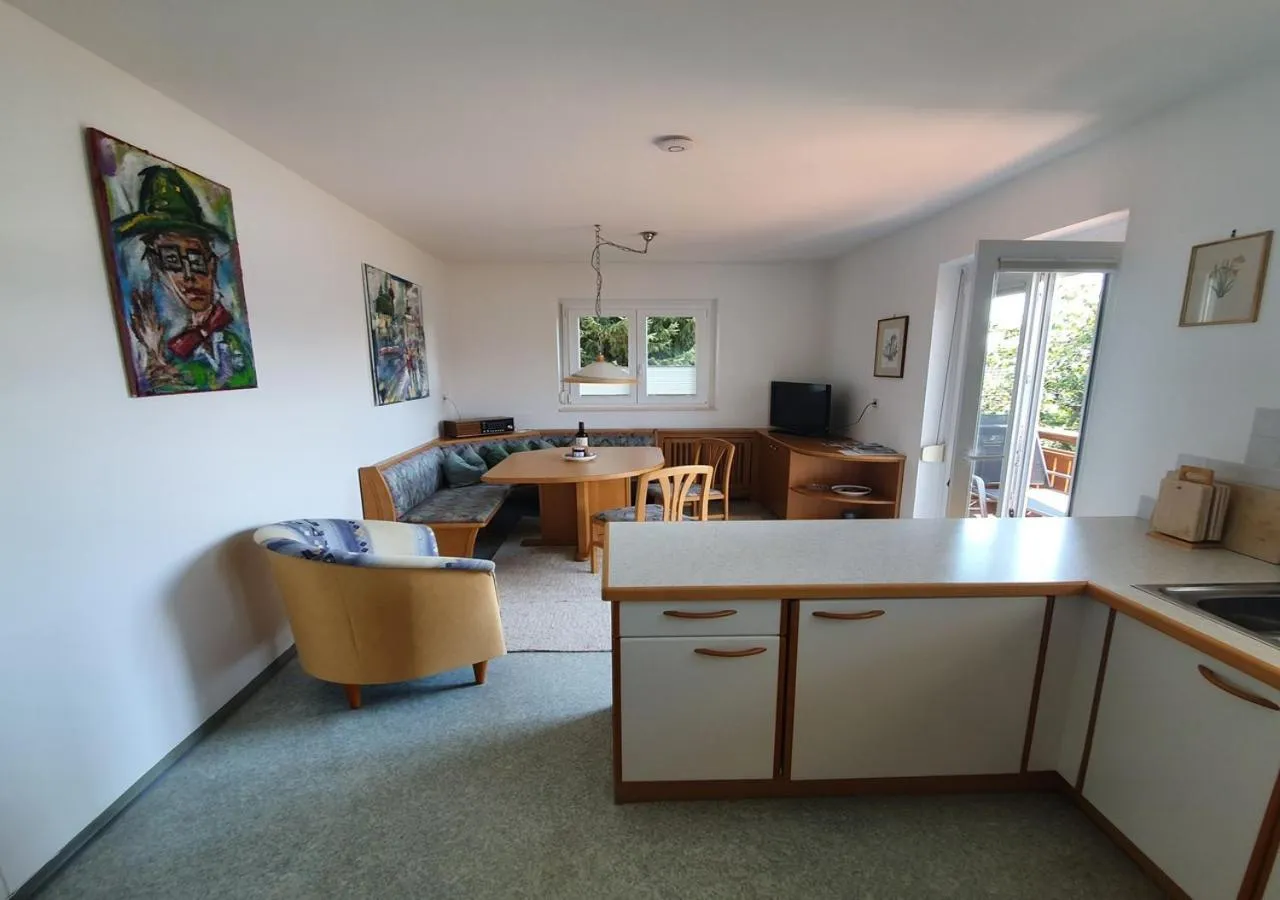 kitchen in Haus Kraller-Urlaub mit Seeblick