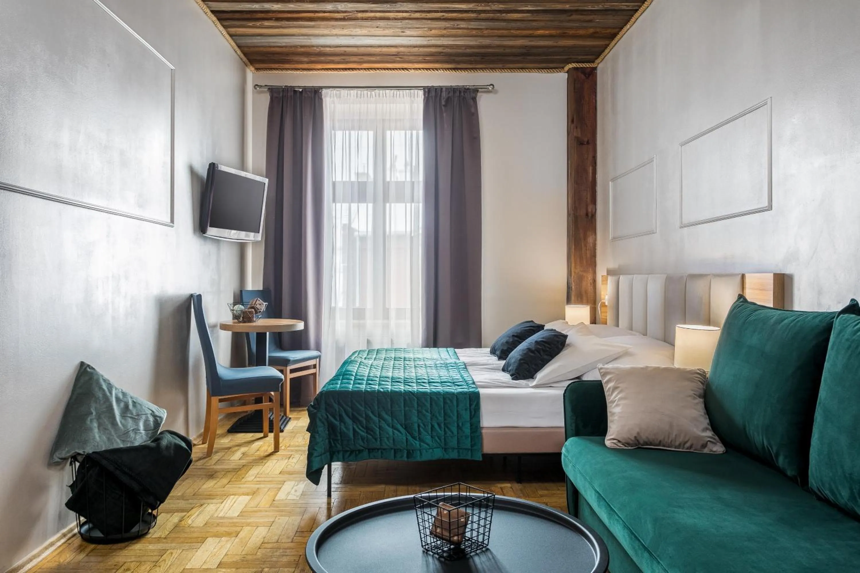 Bed in Aparthotel Pergamin