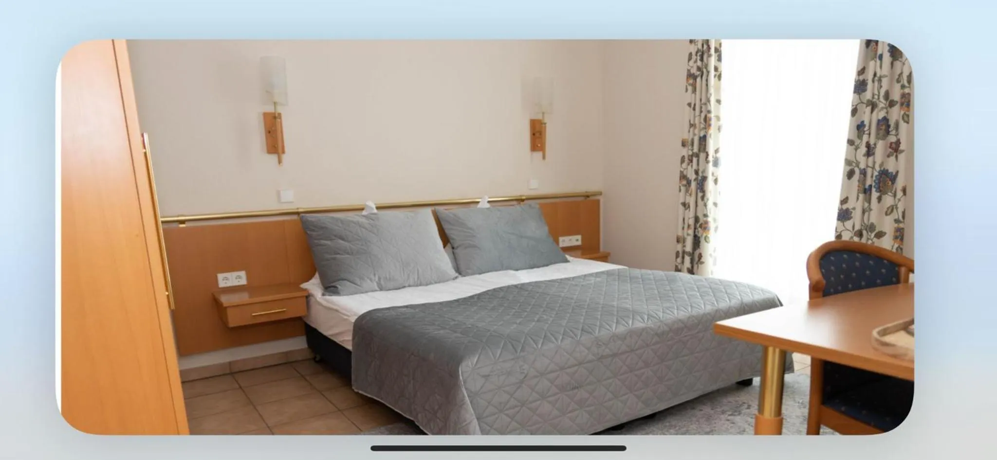 Bedroom, Bed in Hotel Victoria