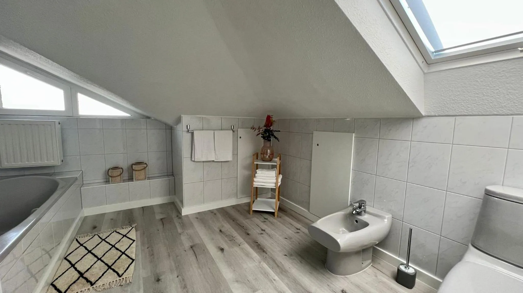 Toilet in Hotel Victoria