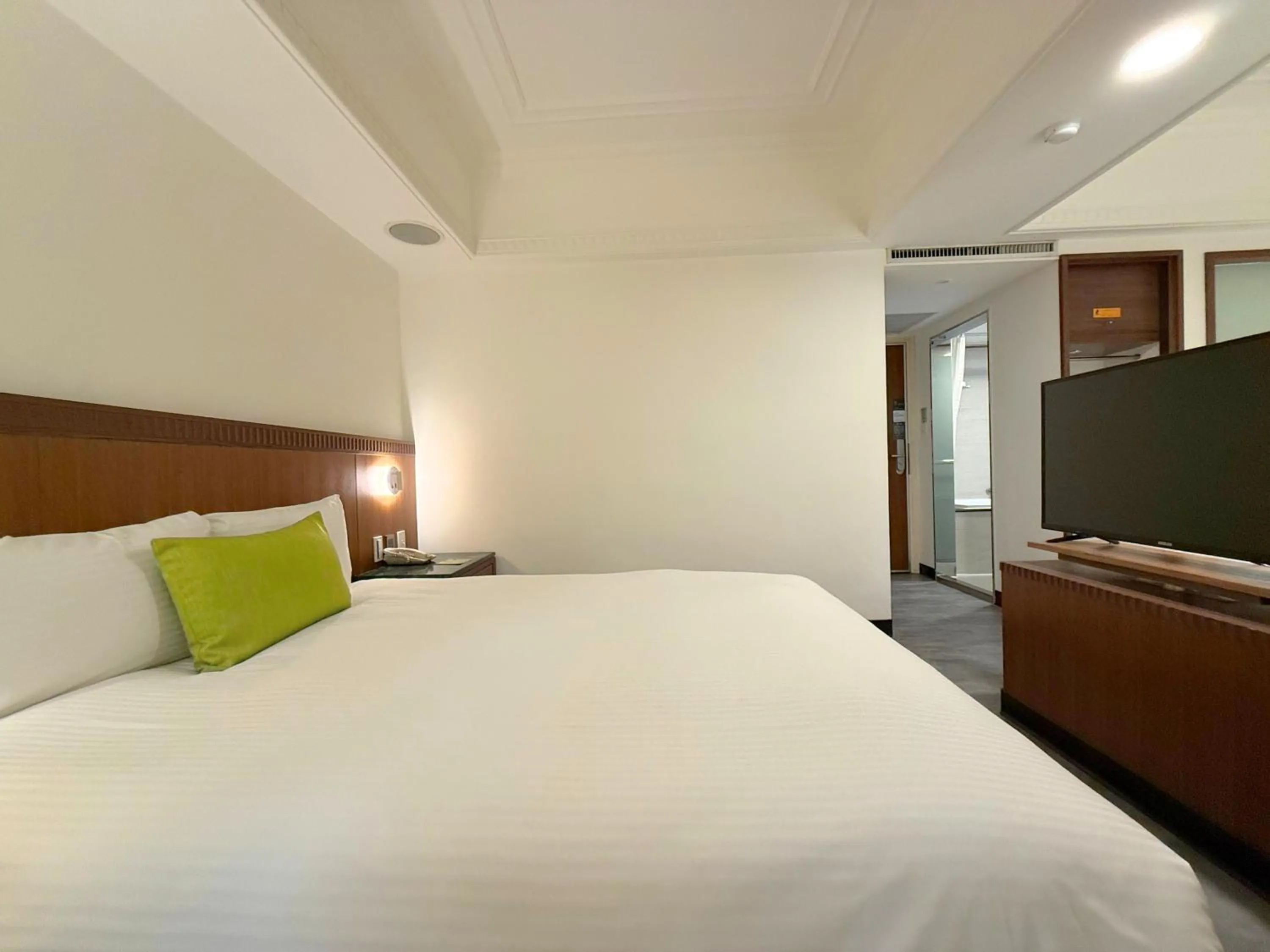 Bedroom, Bed in Hub Hotel Kaohsiung Cisian Branch