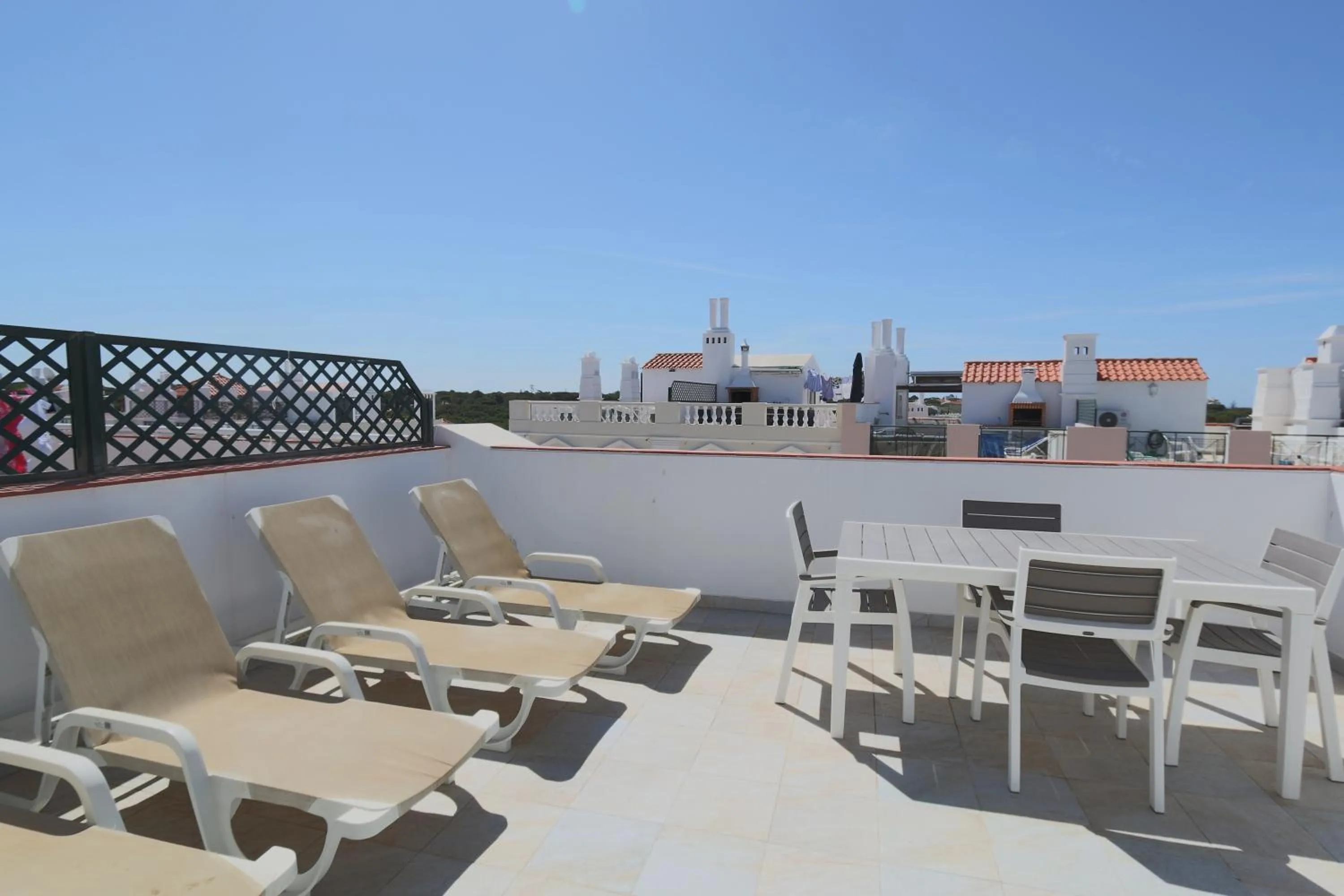 Balcony/Terrace in The Old Village, Prestige and Solar by Village 4U