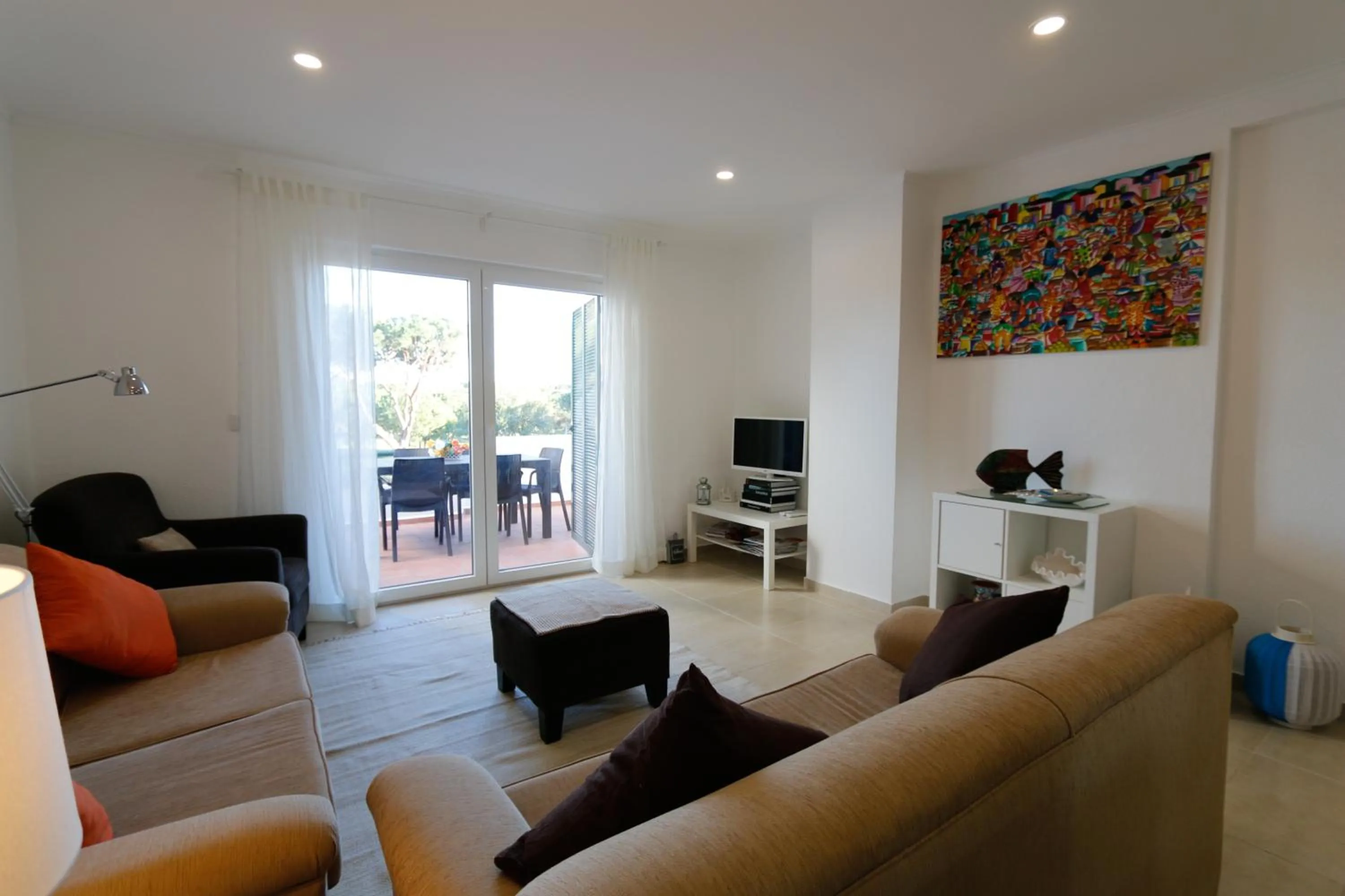 Living room in The Old Village, Prestige and Solar by Village 4U