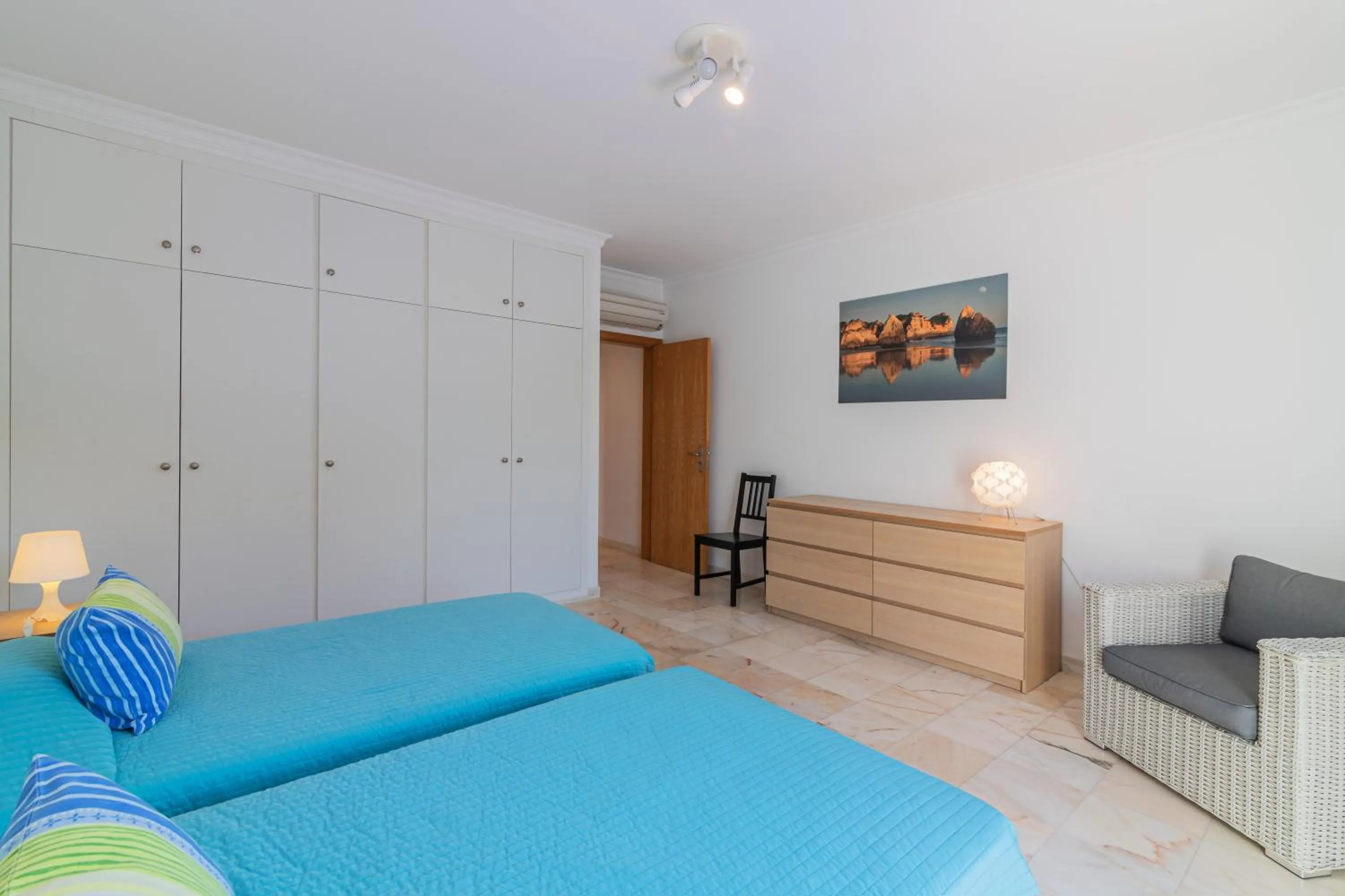 Bed in The Old Village, Prestige and Solar by Village 4U