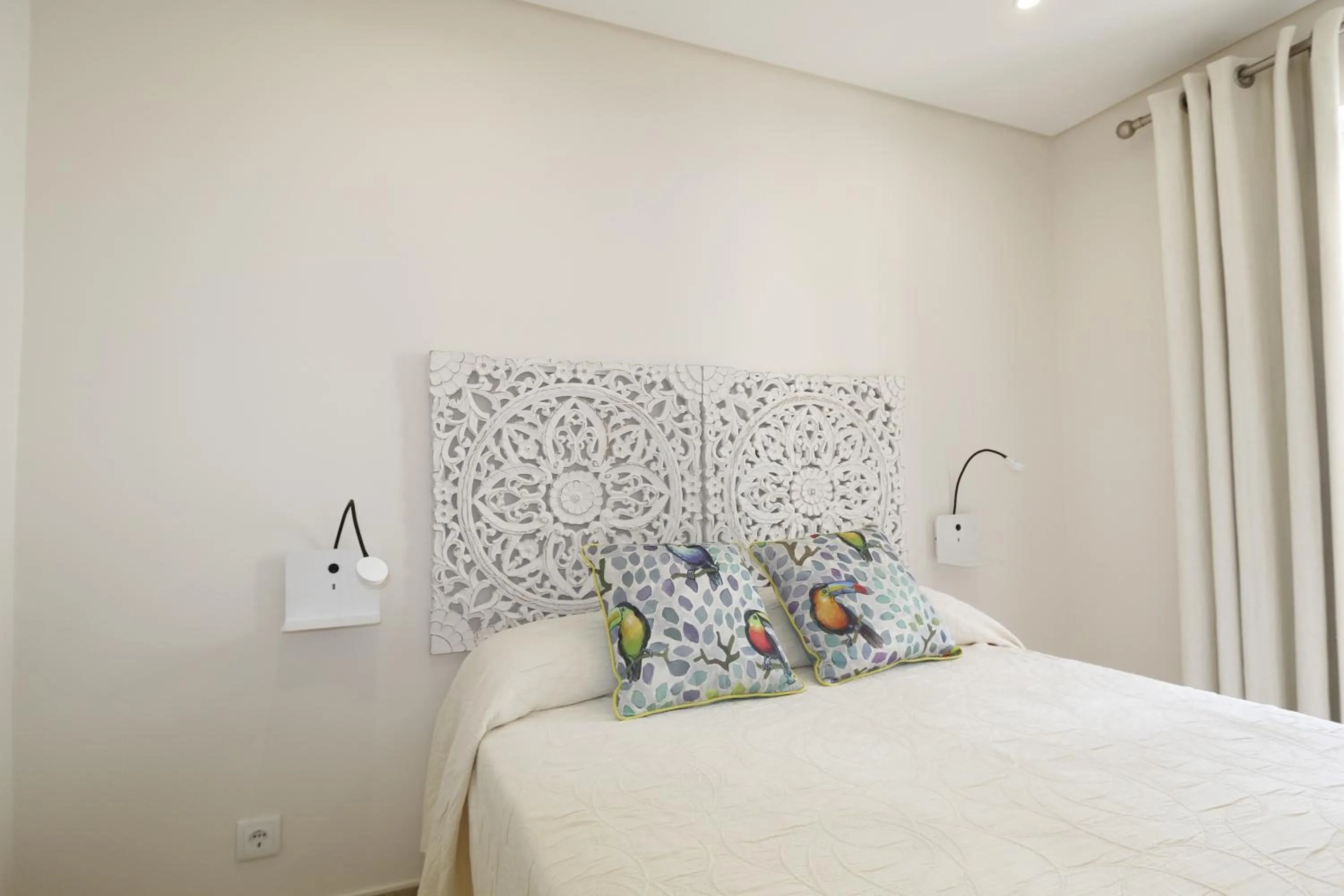 Bedroom, Bed in The Old Village, Prestige and Solar by Village 4U