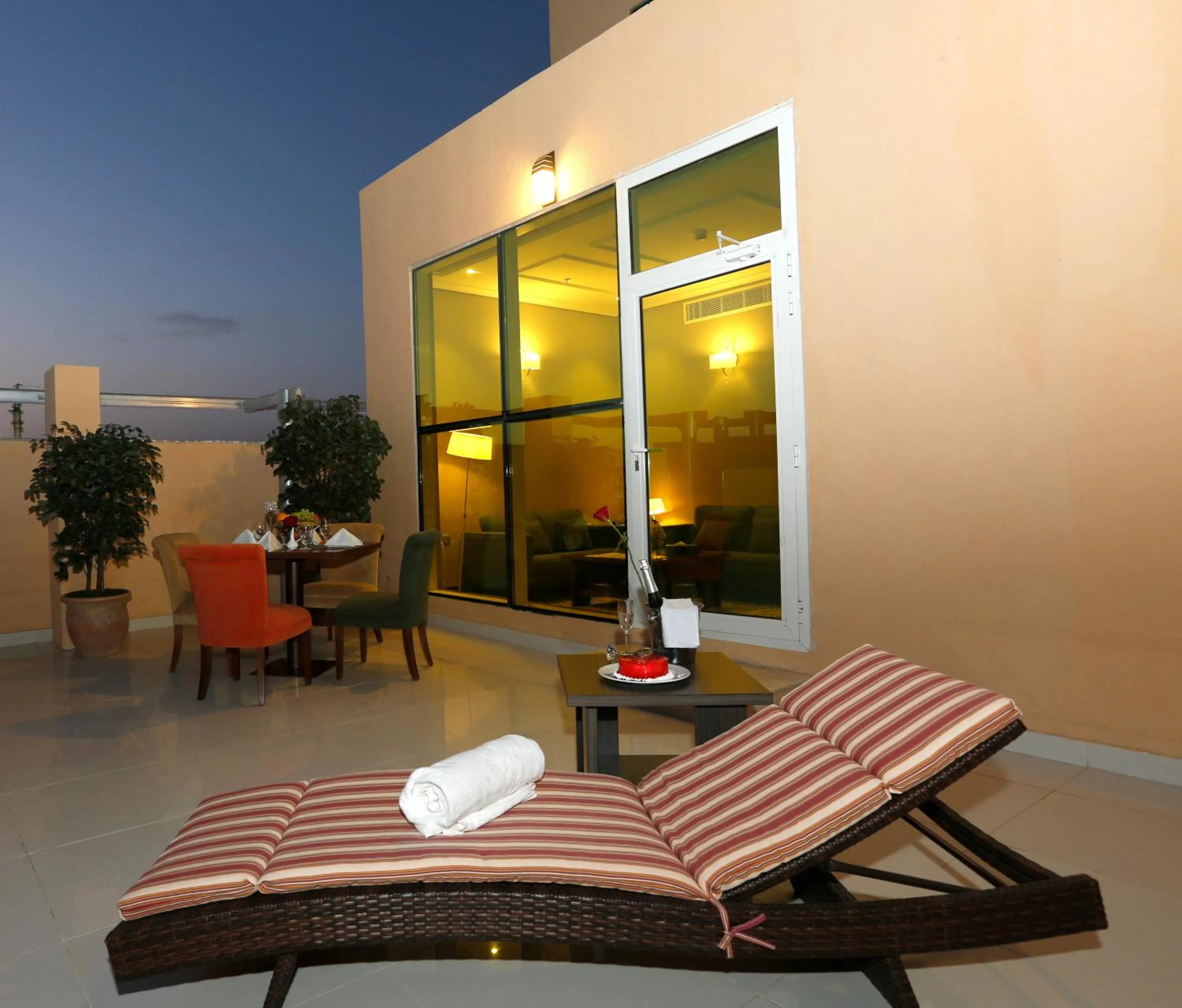 sunbed in Swiss Flora Inn Hotel Riyadh