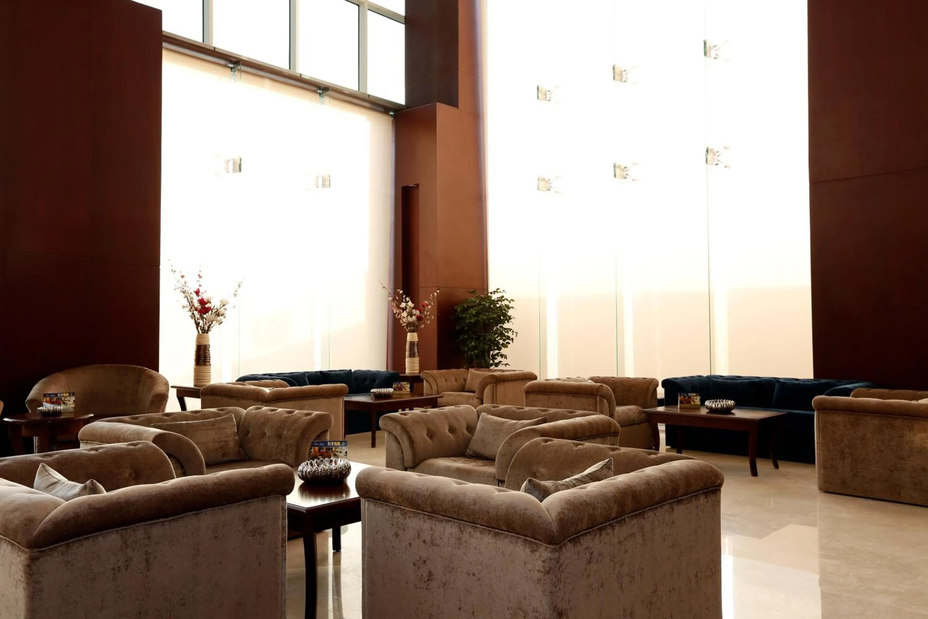 Seating area in Swiss Flora Inn Hotel Riyadh