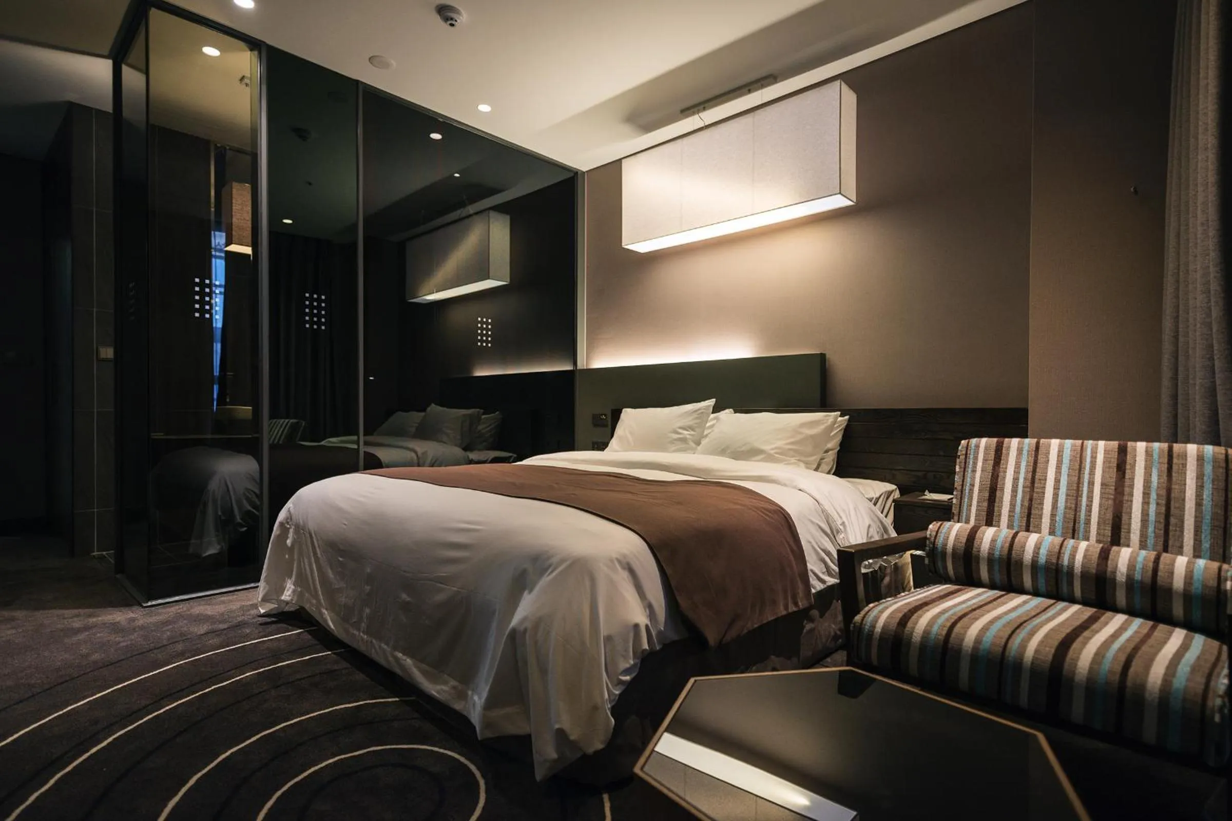 Bed in Best Louis Hamilton Hotel Changwon