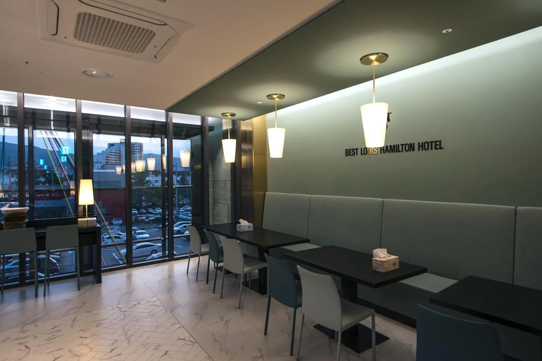 Restaurant/places to eat in Best Louis Hamilton Hotel Changwon