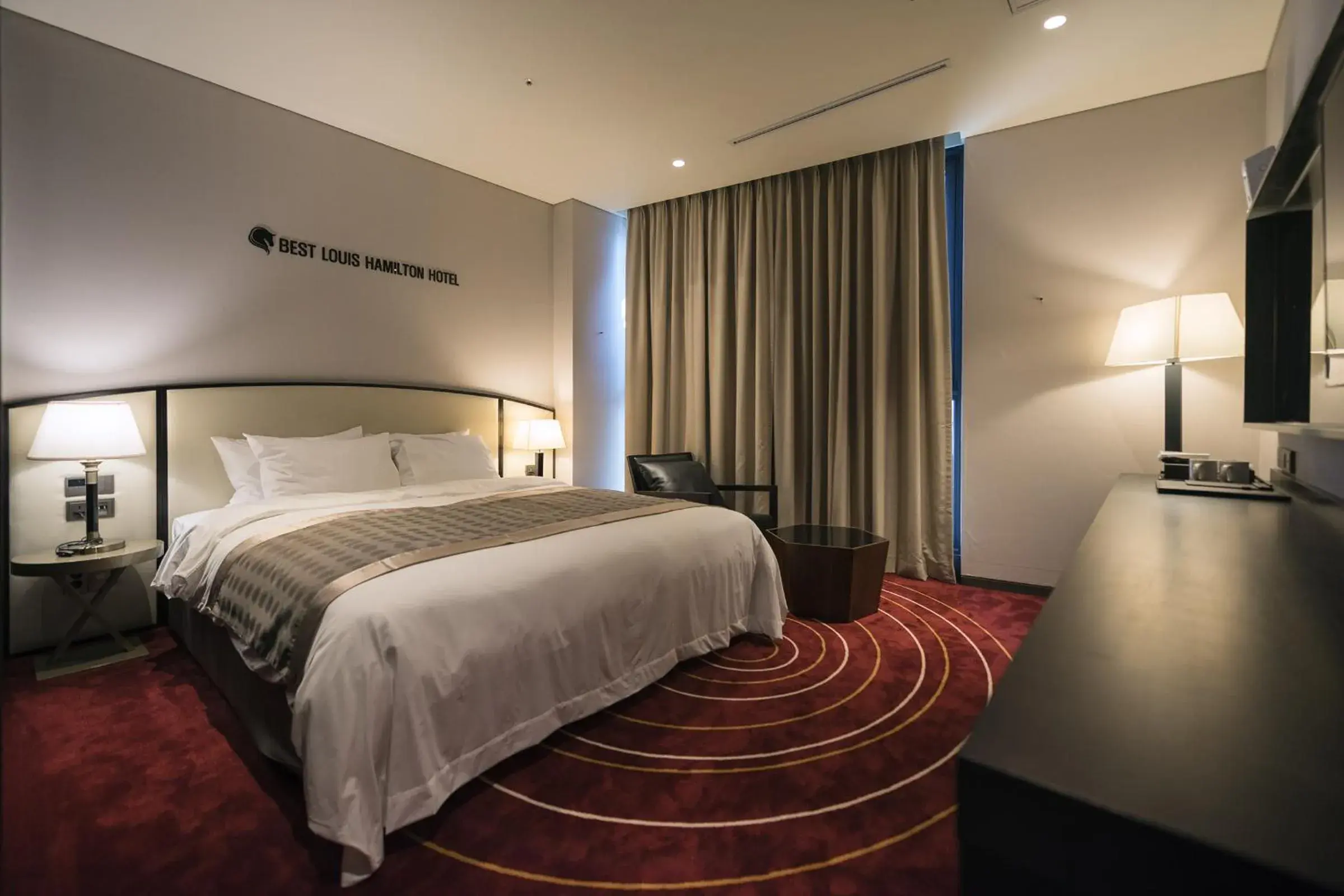 Deluxe King Room in Best Louis Hamilton Hotel Changwon Deluxe King Room in Best Louis Hamilton Hotel Changwon