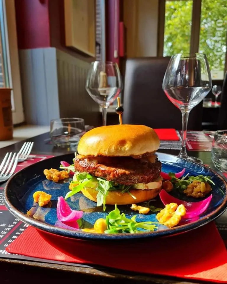 Food in Hôtel Le Monte-Cristo