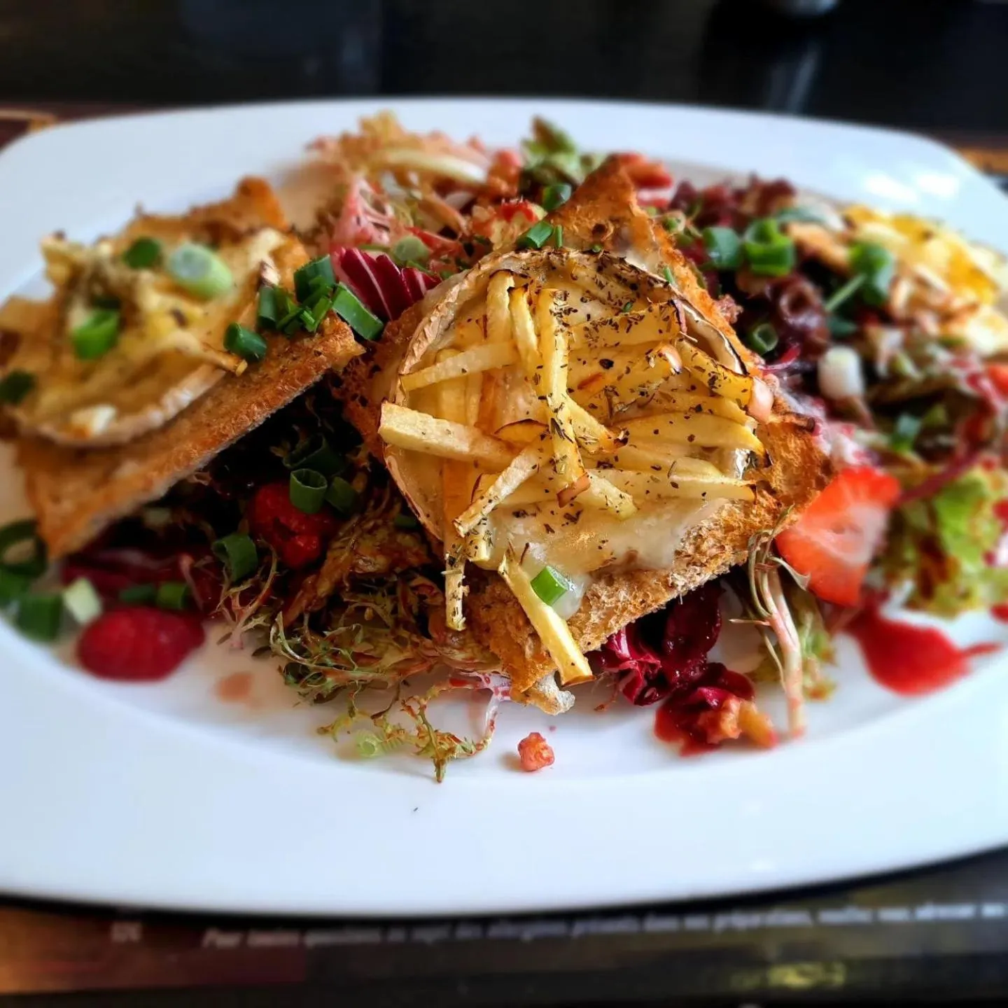 Food in Hôtel Le Monte-Cristo