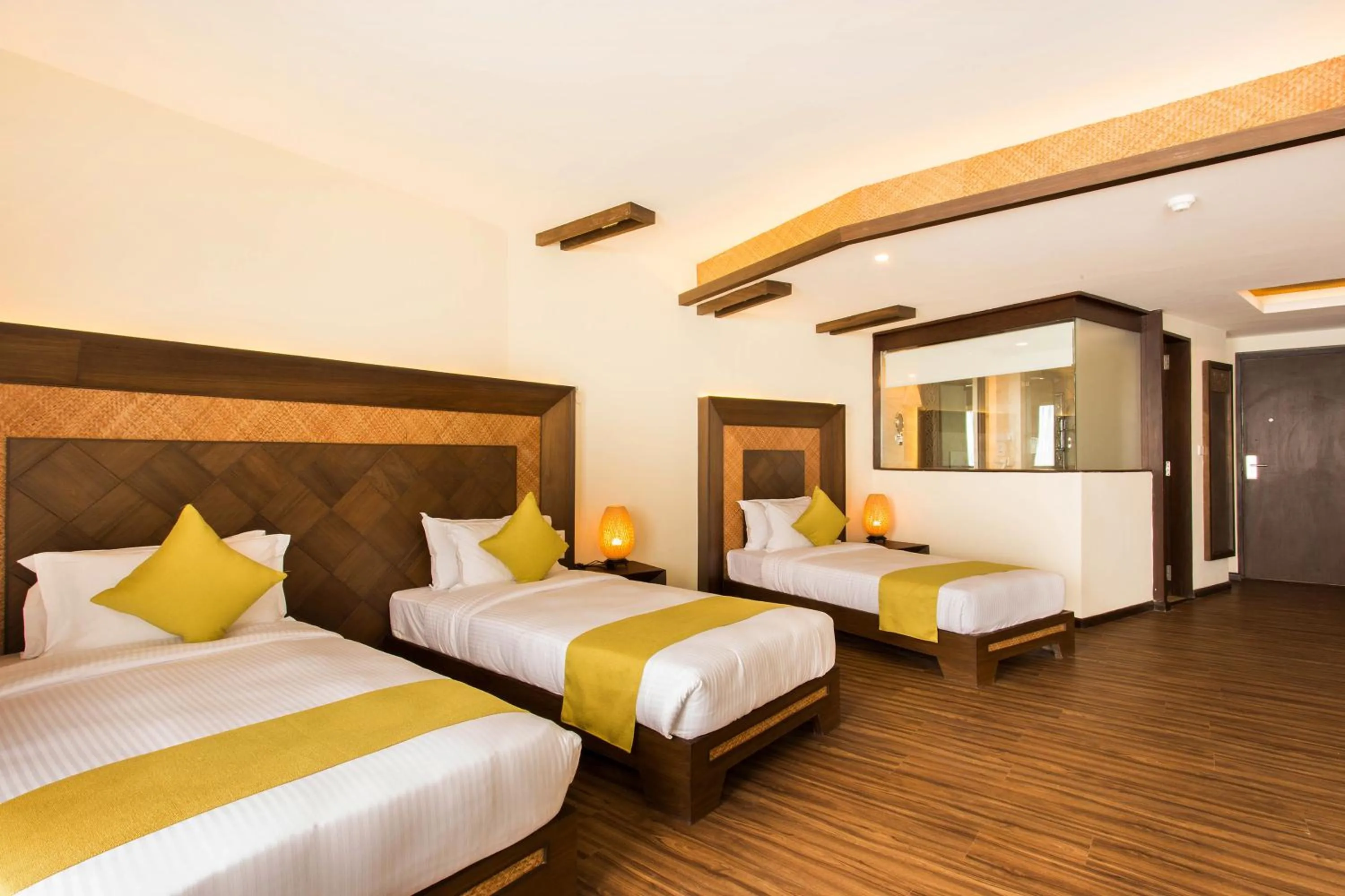 Bedroom, Bed in Hotel Mystic Mountain