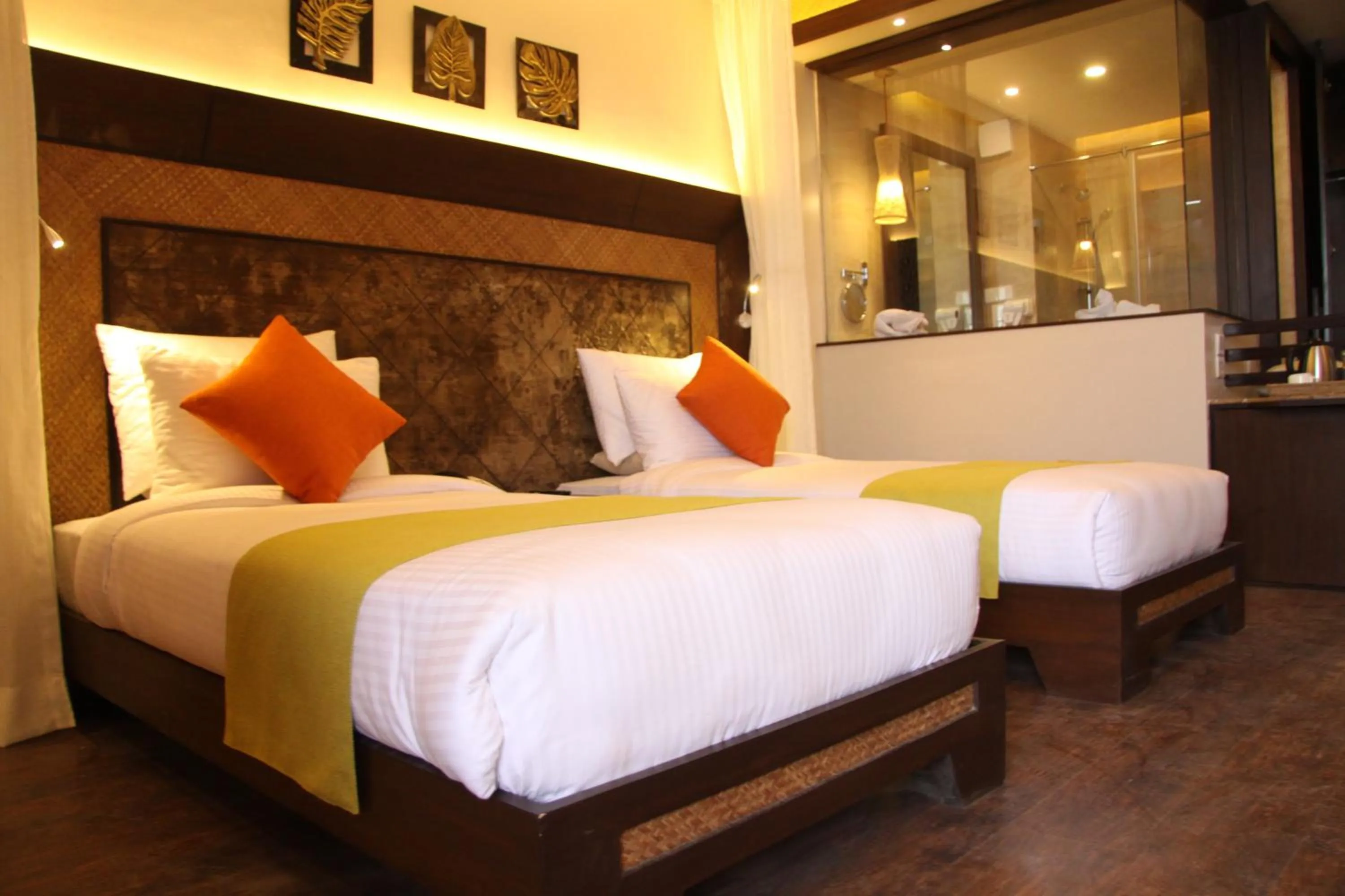 Bedroom, Bed in Hotel Mystic Mountain