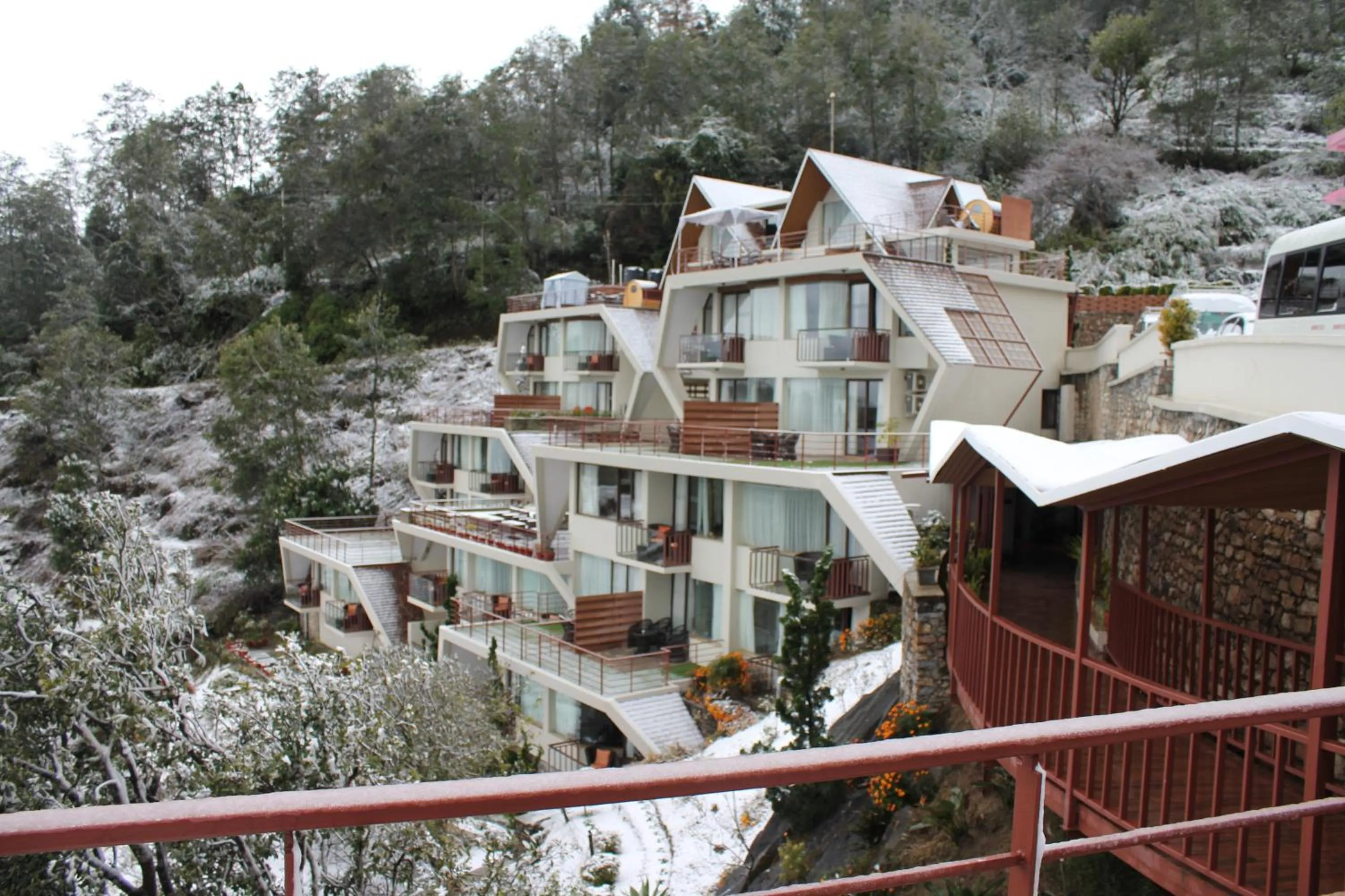 Property building in Hotel Mystic Mountain