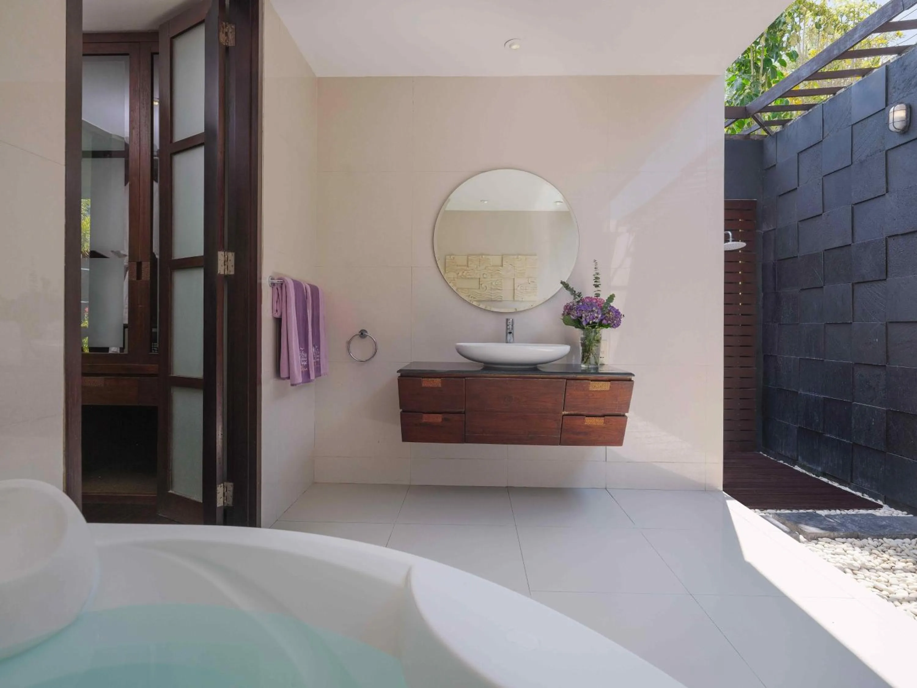 Bathroom in The Ayu Kintamani Villa at Toya Devasya