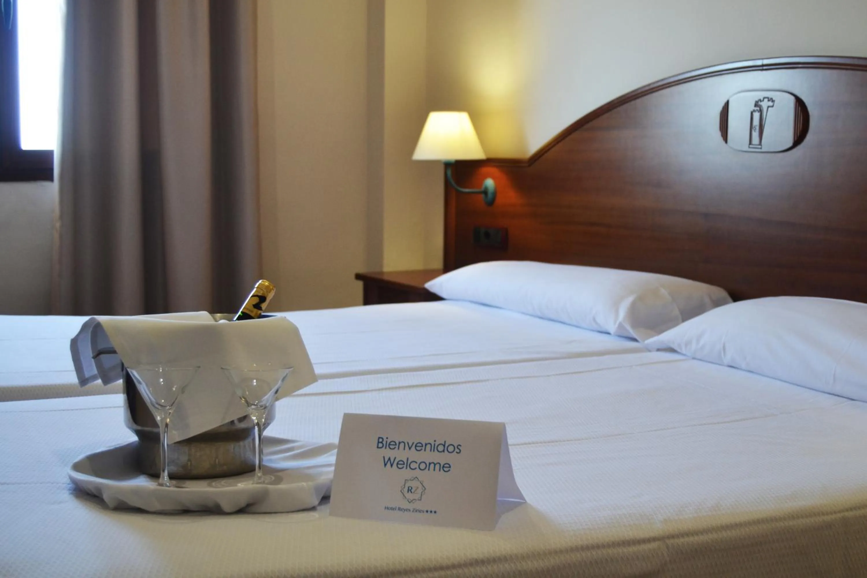 Other, Bed in Hotel Reyes Ziries