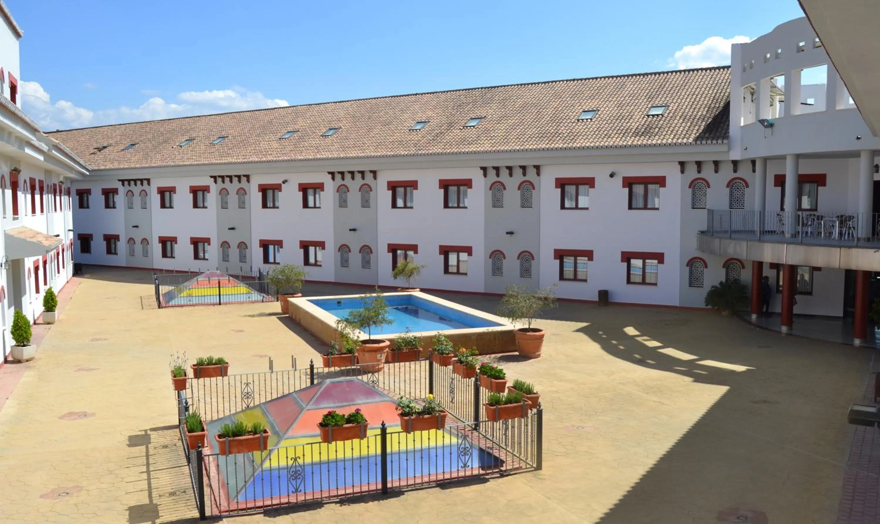 Patio in Hotel Reyes Ziries