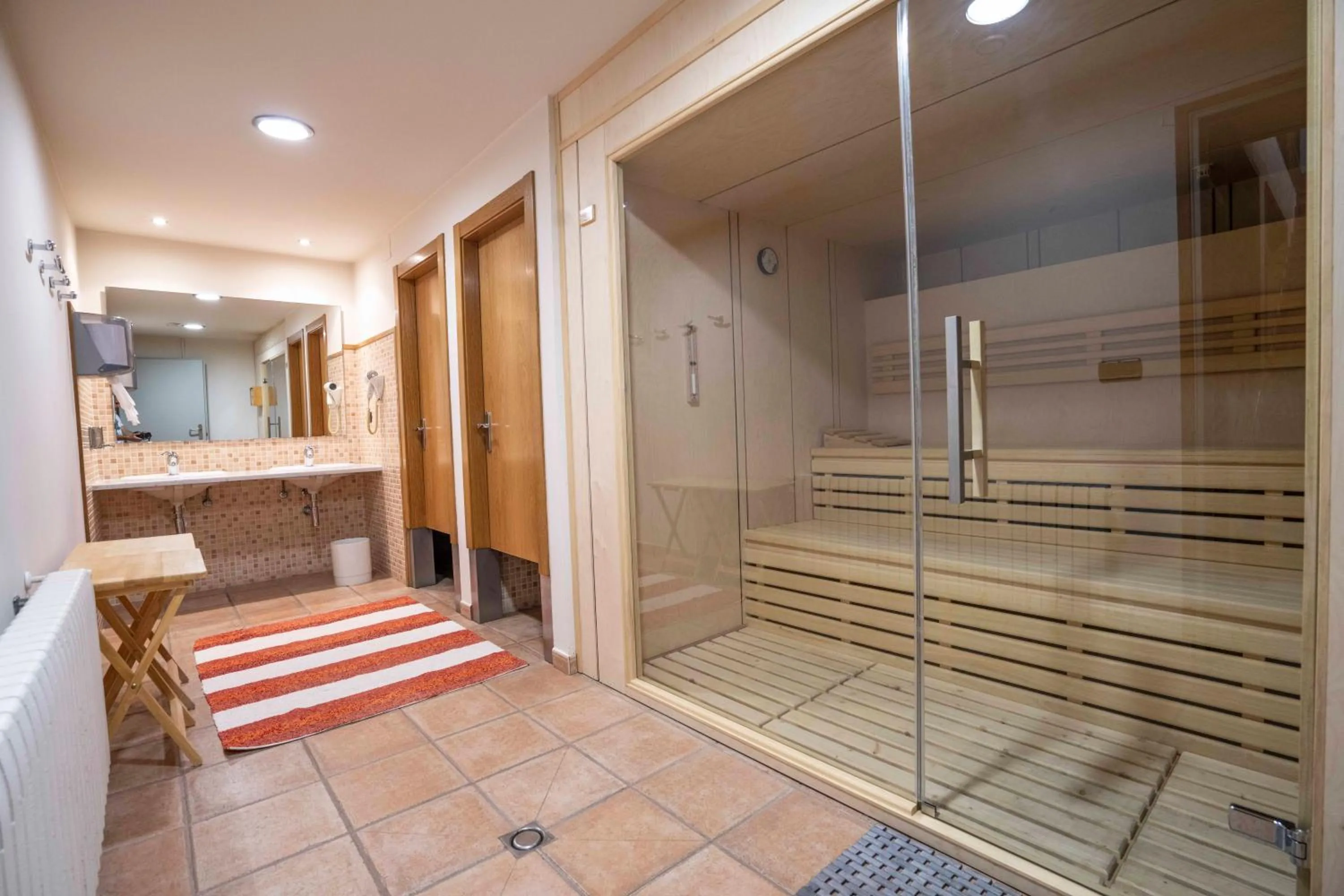 Sauna in Hotel & Restaurante Peña