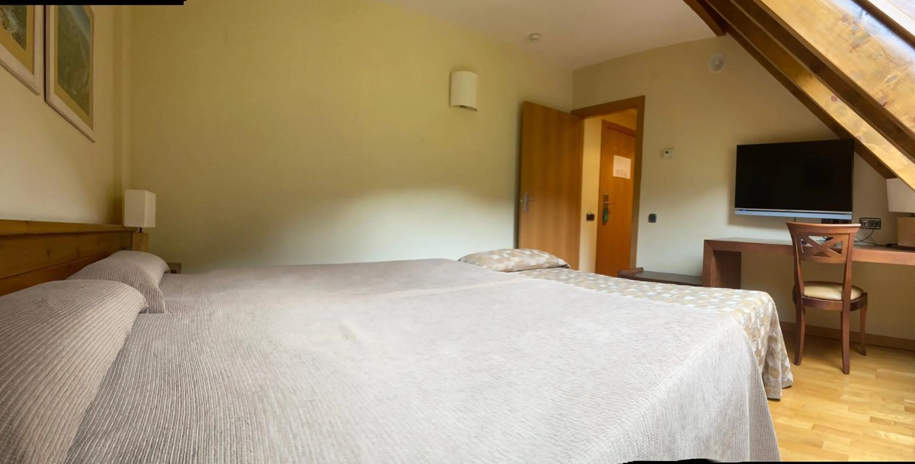 Bed in Hotel & Restaurante Peña