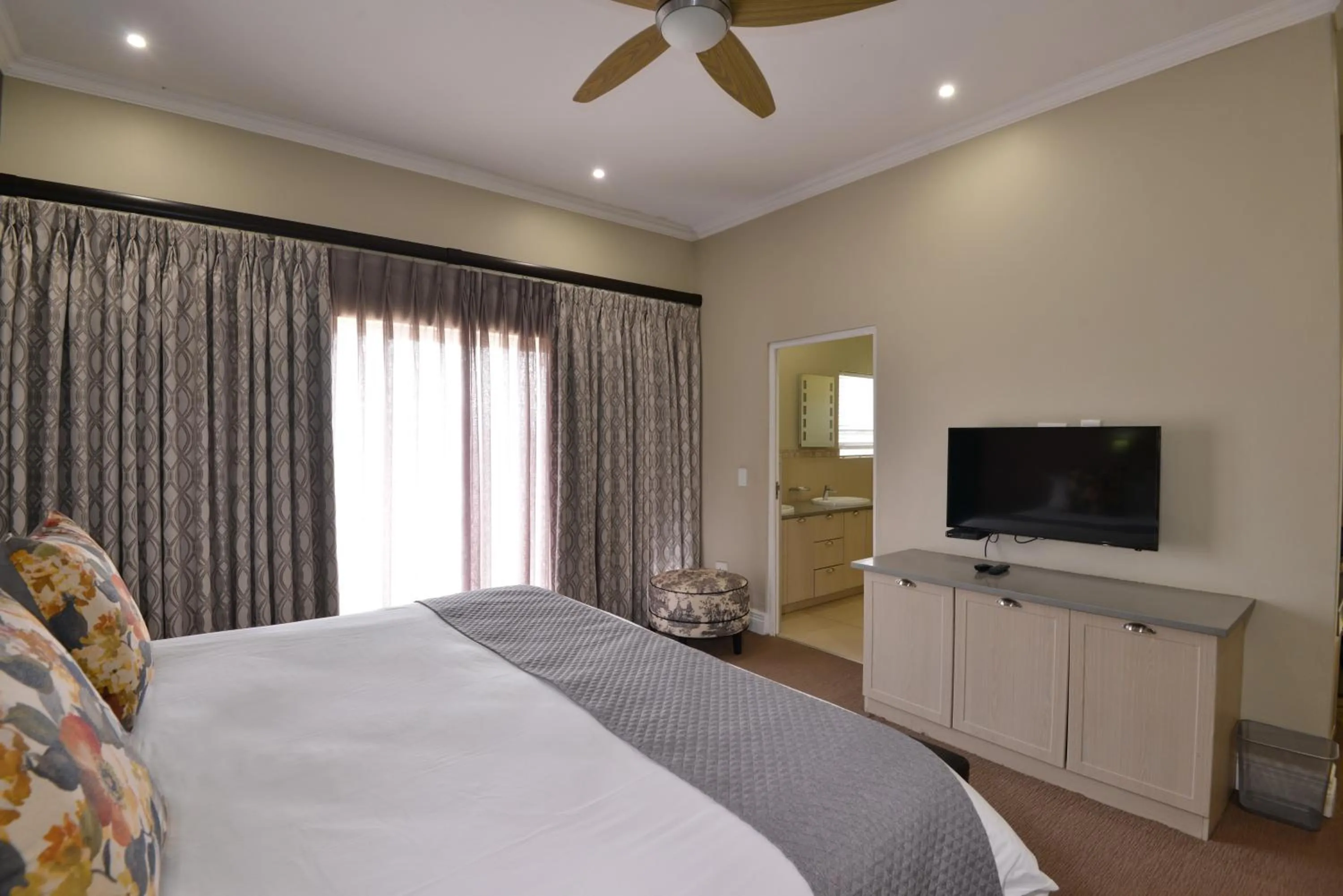 Bed in Dunkeld Country & Equestrian Estate