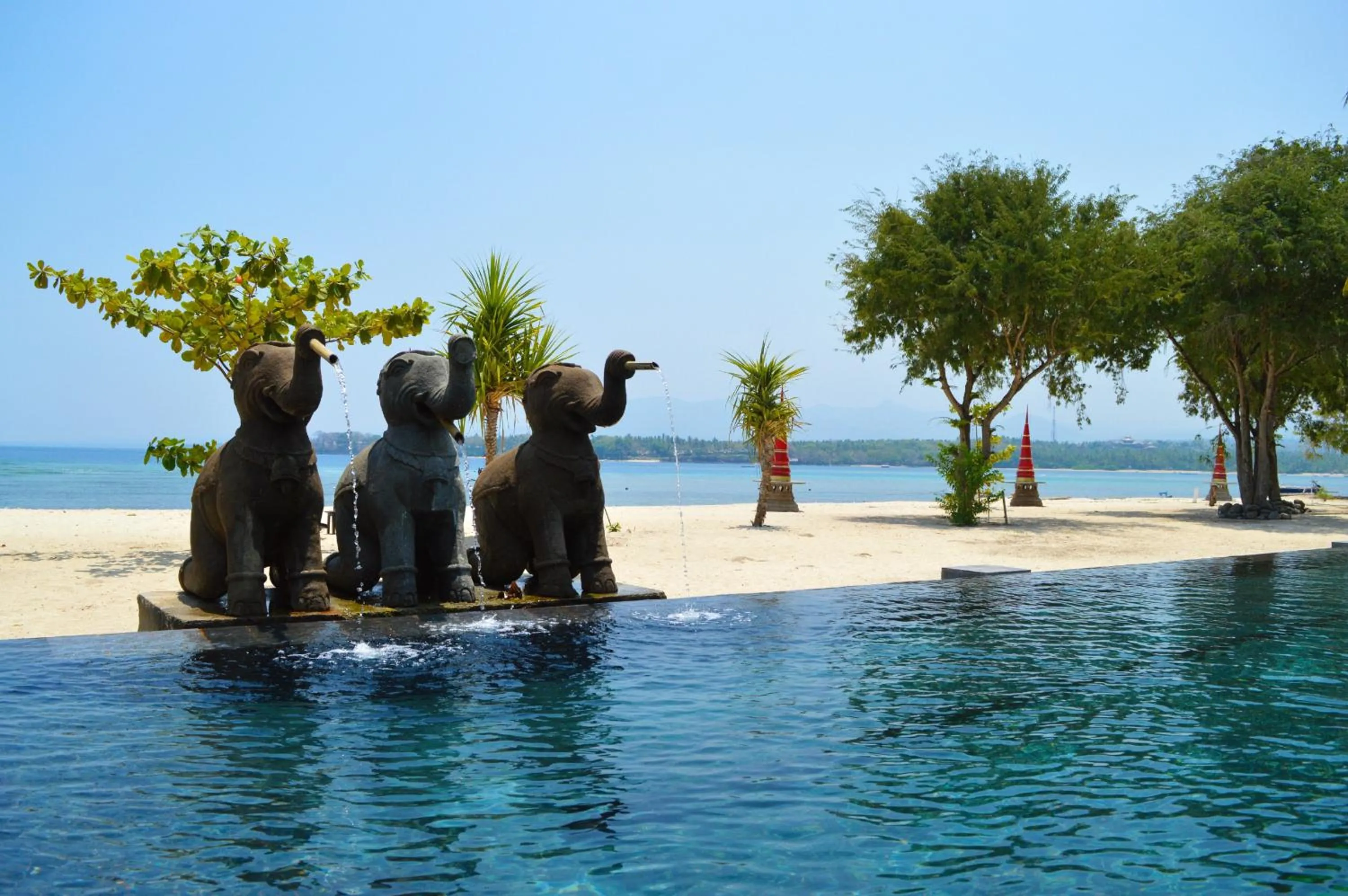 Swimming pool in Hotel Tugu Lombok