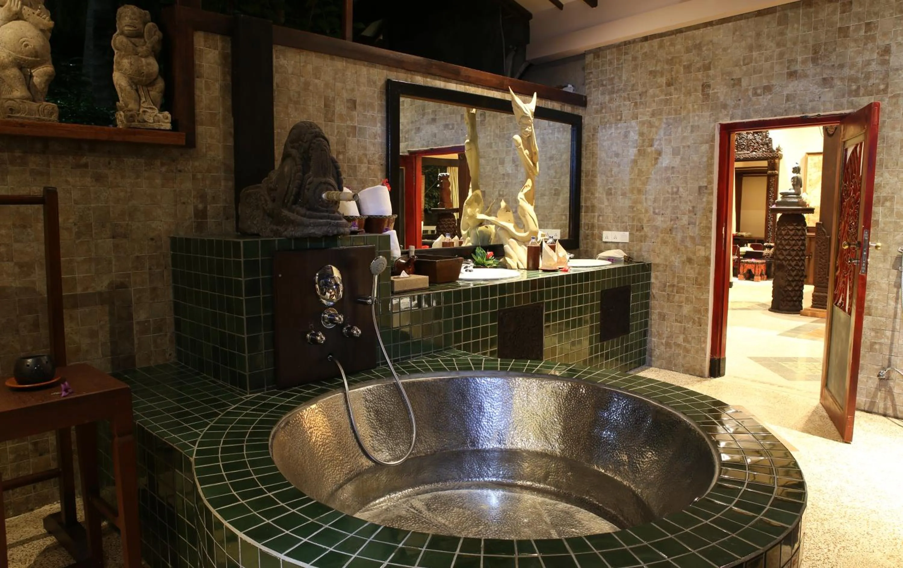 Bathroom in Hotel Tugu Lombok