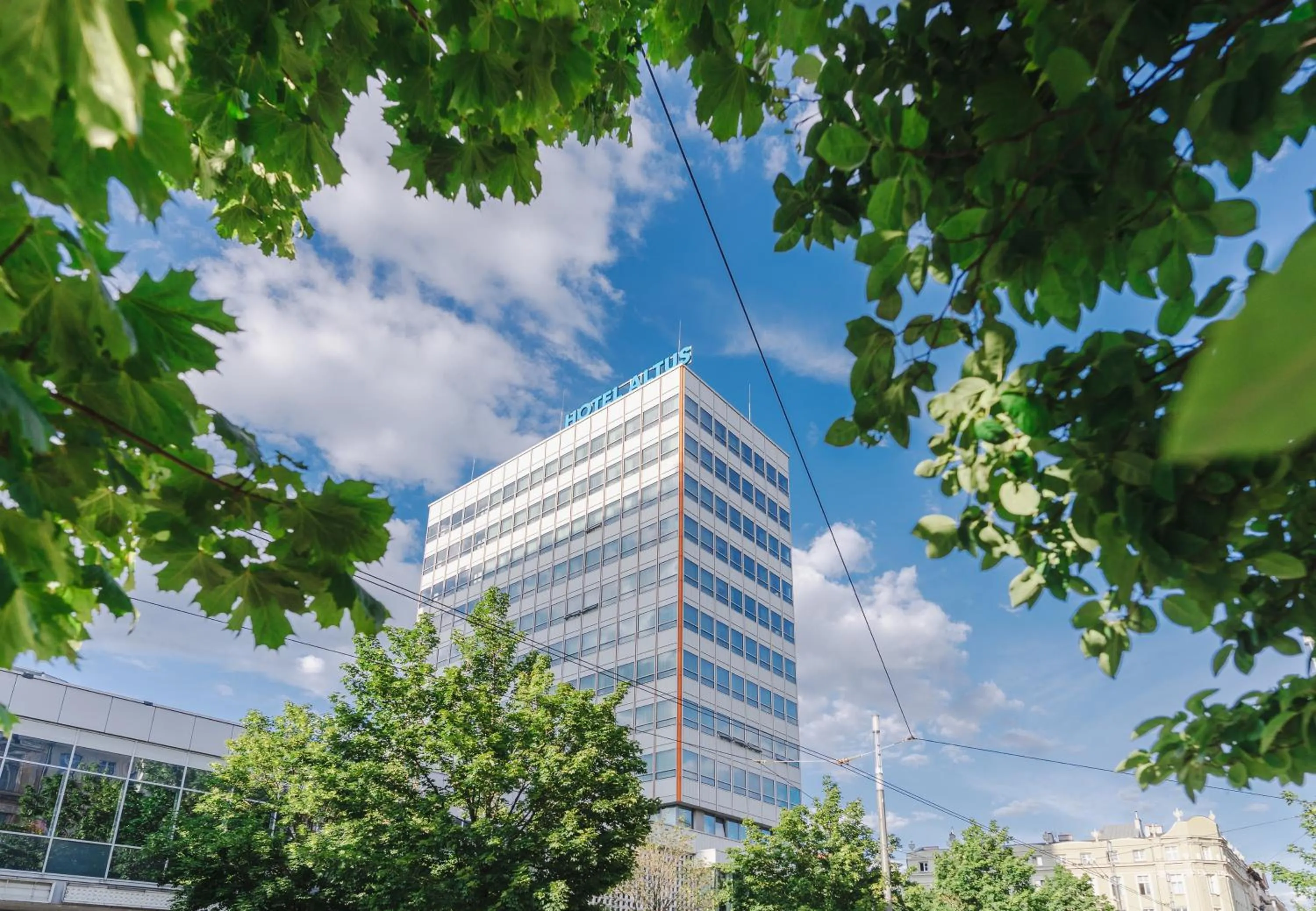 Property building in Hotel Altus Poznań Old Town - Destigo Hotels