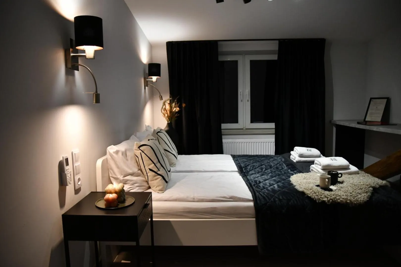 Bed in Wine Apartments