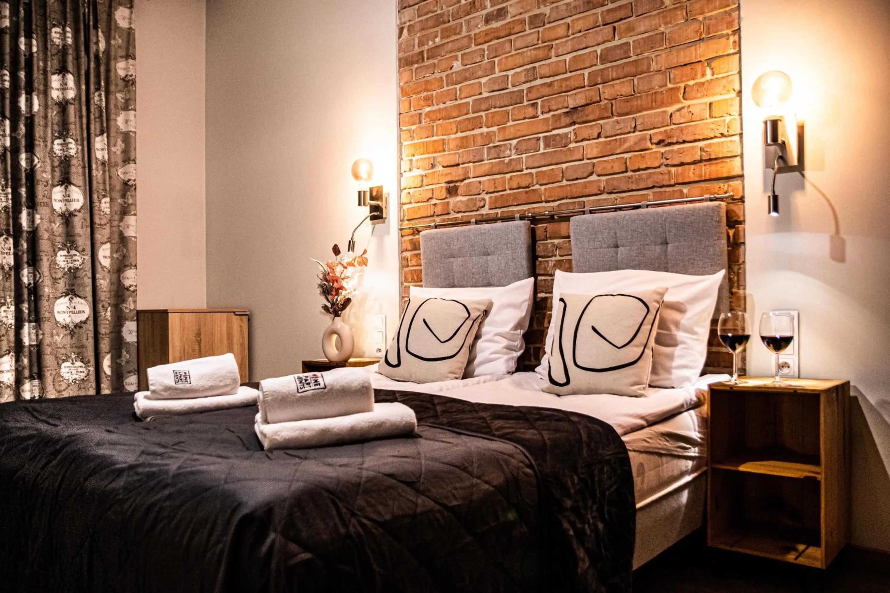 Bed in Wine Apartments