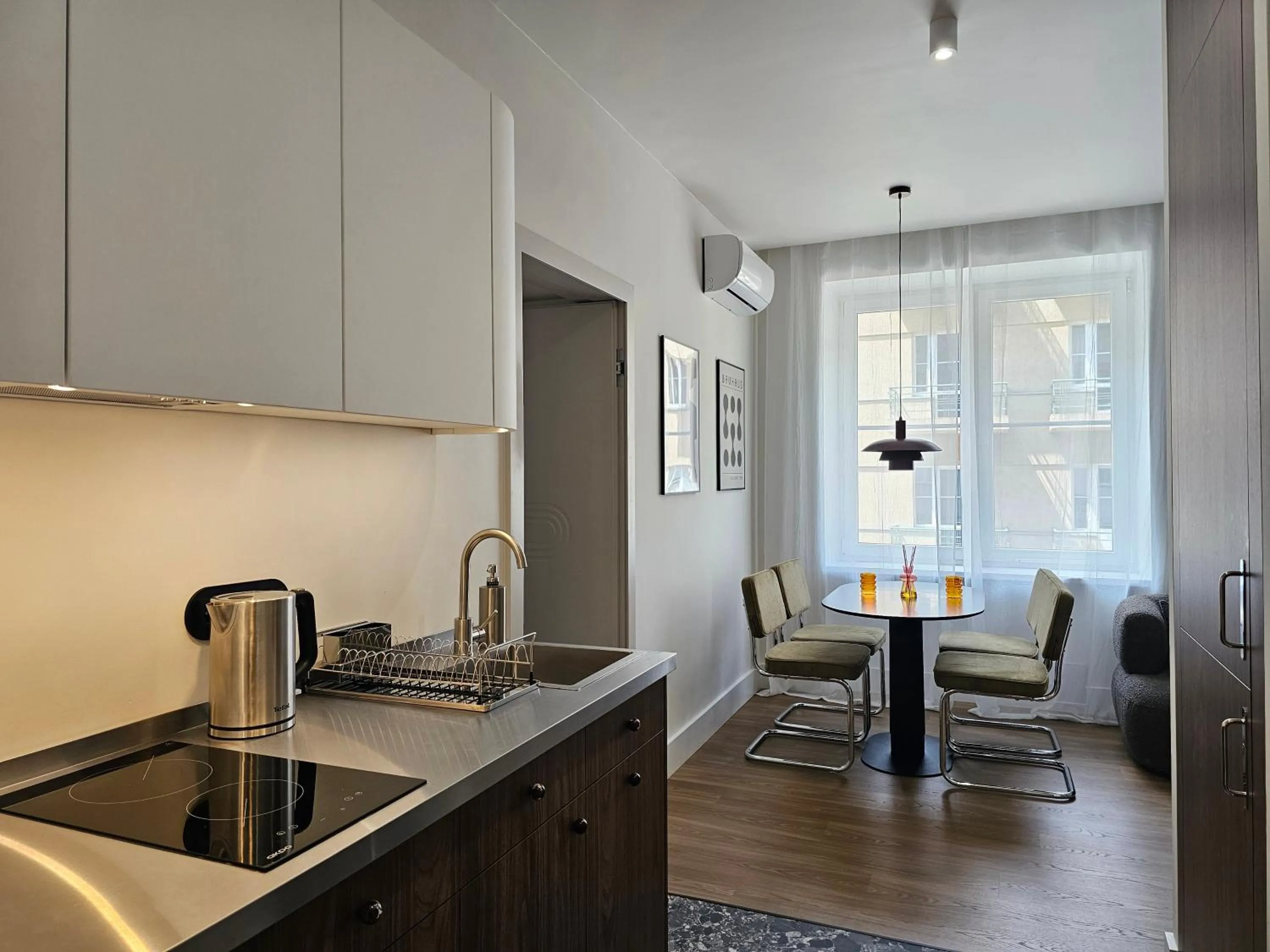 Kitchen or kitchenette in Wine Apartments