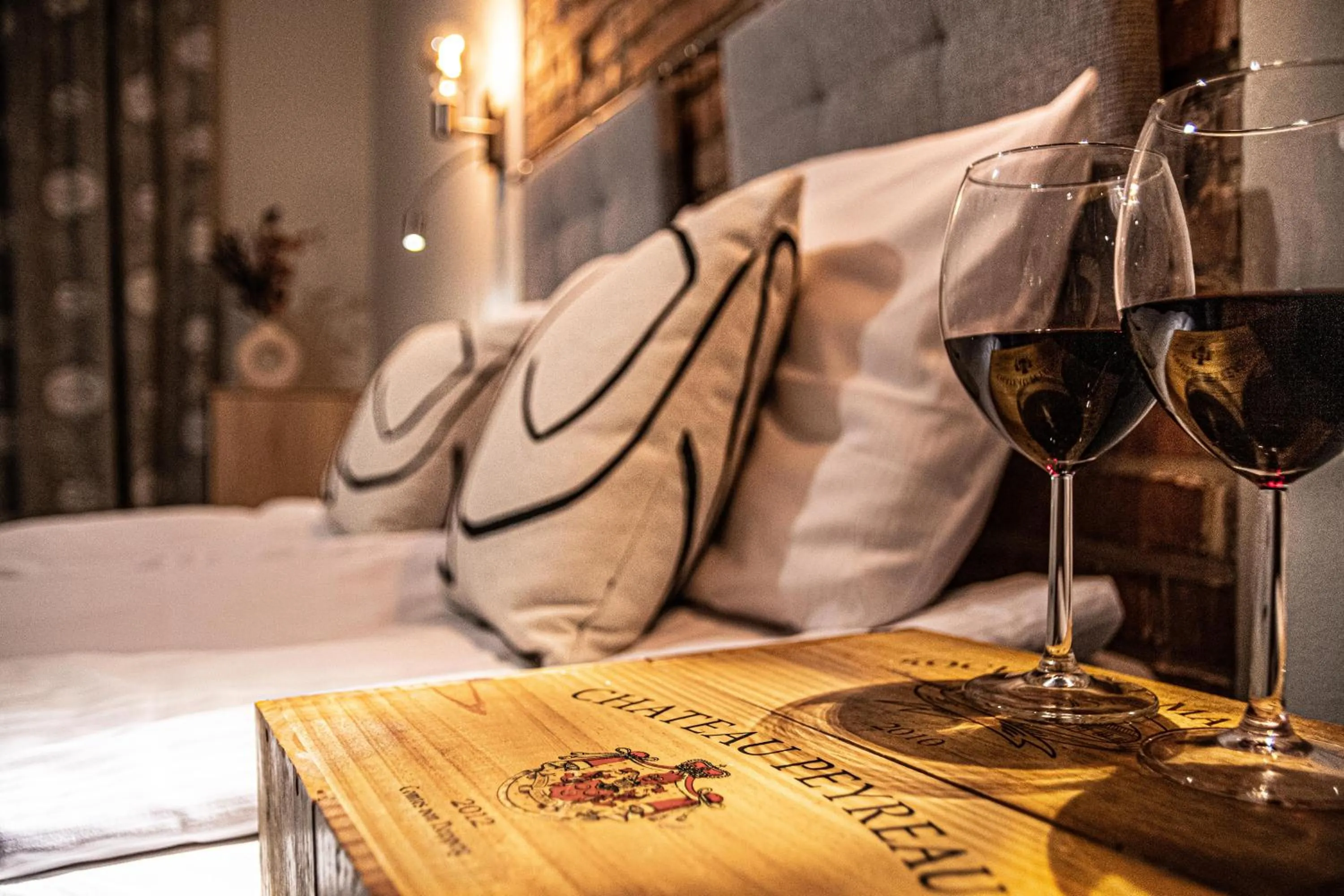 Bed in Wine Apartments