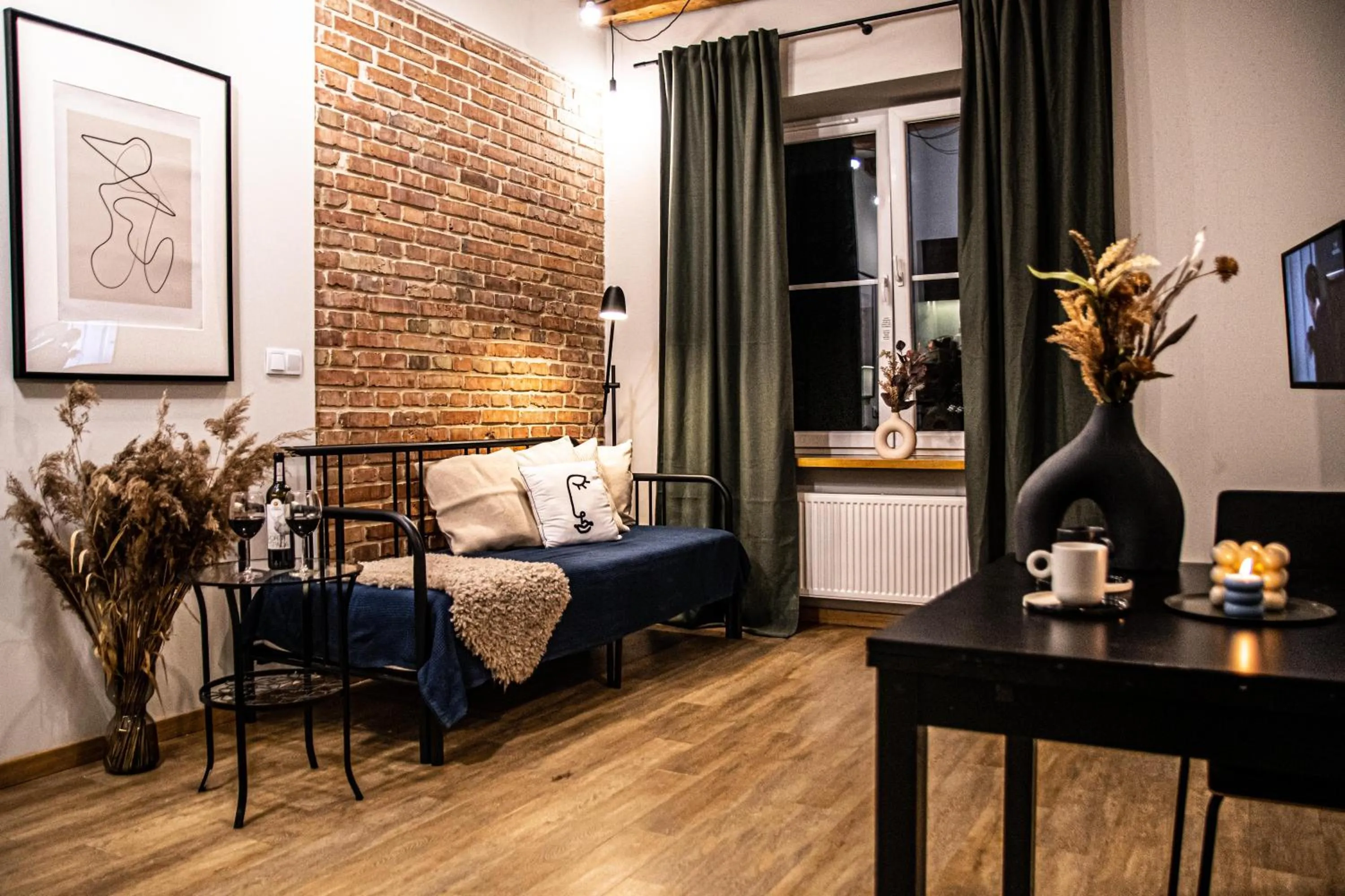 TV and multimedia in Wine Apartments