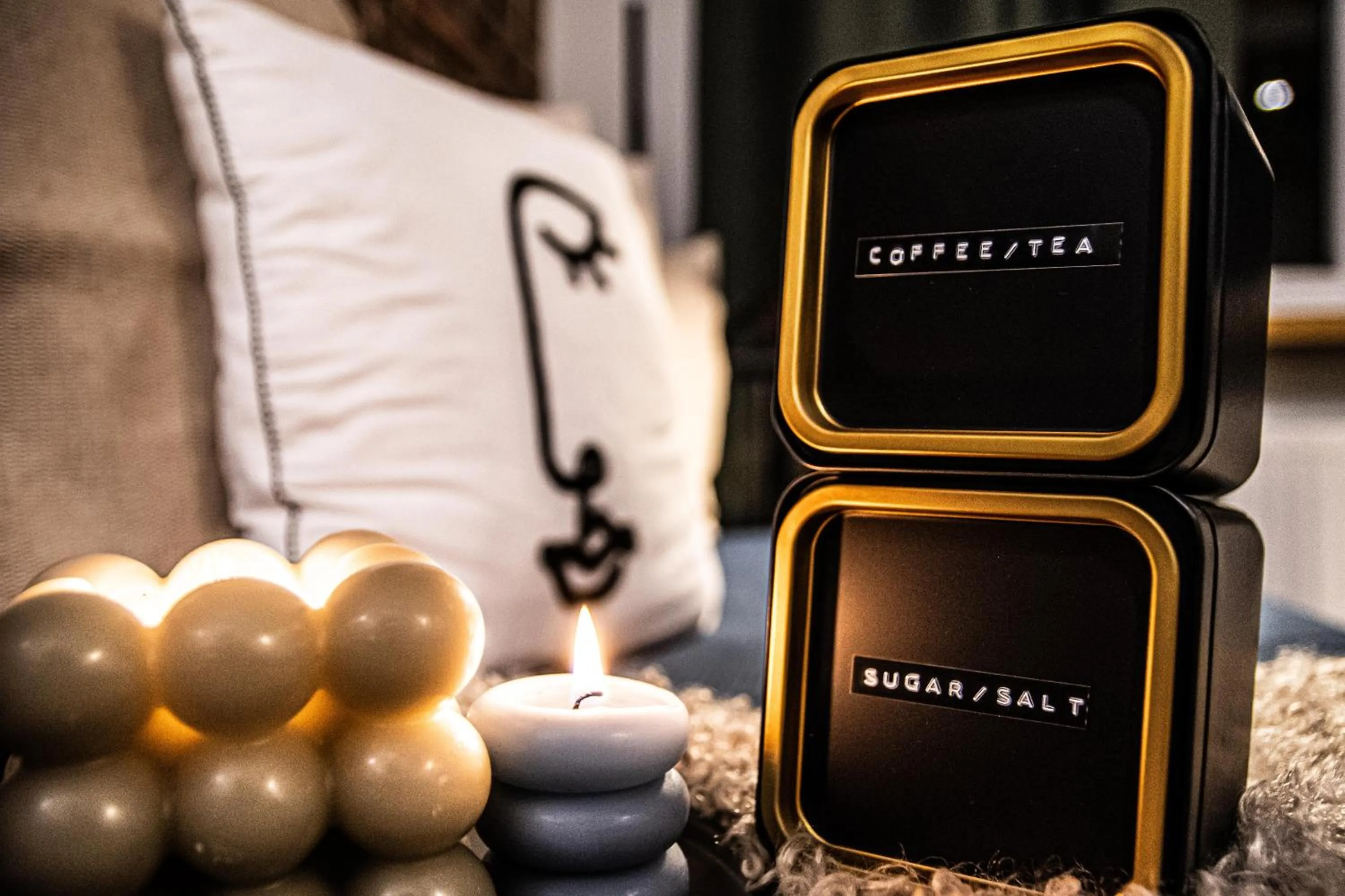 Text overlay in Wine Apartments