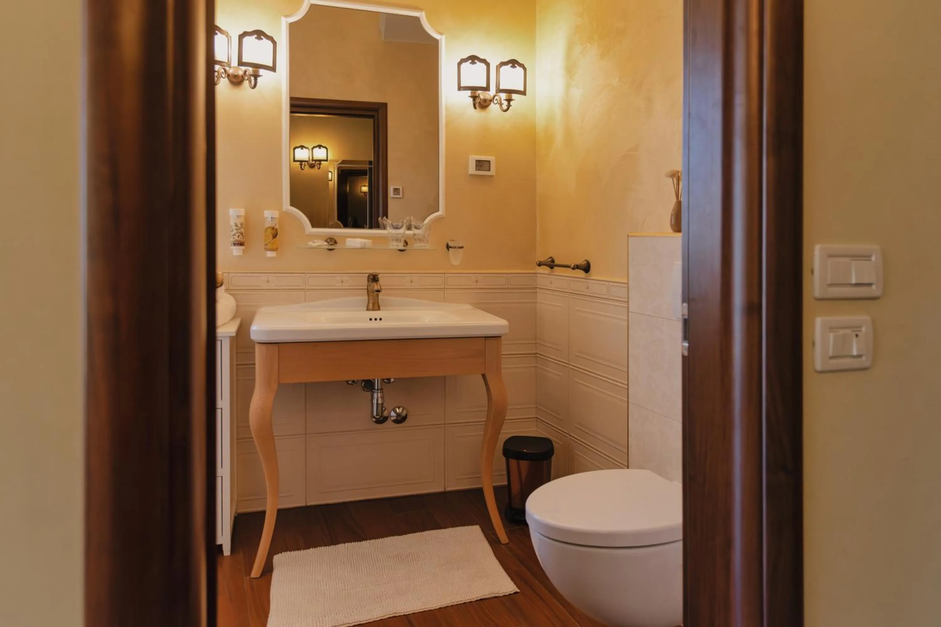 Bella & Stella rooms