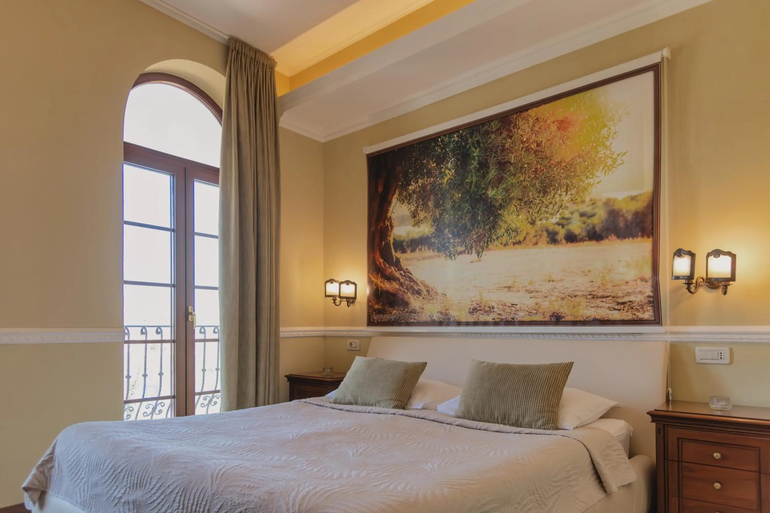 Bed in Bella & Stella rooms