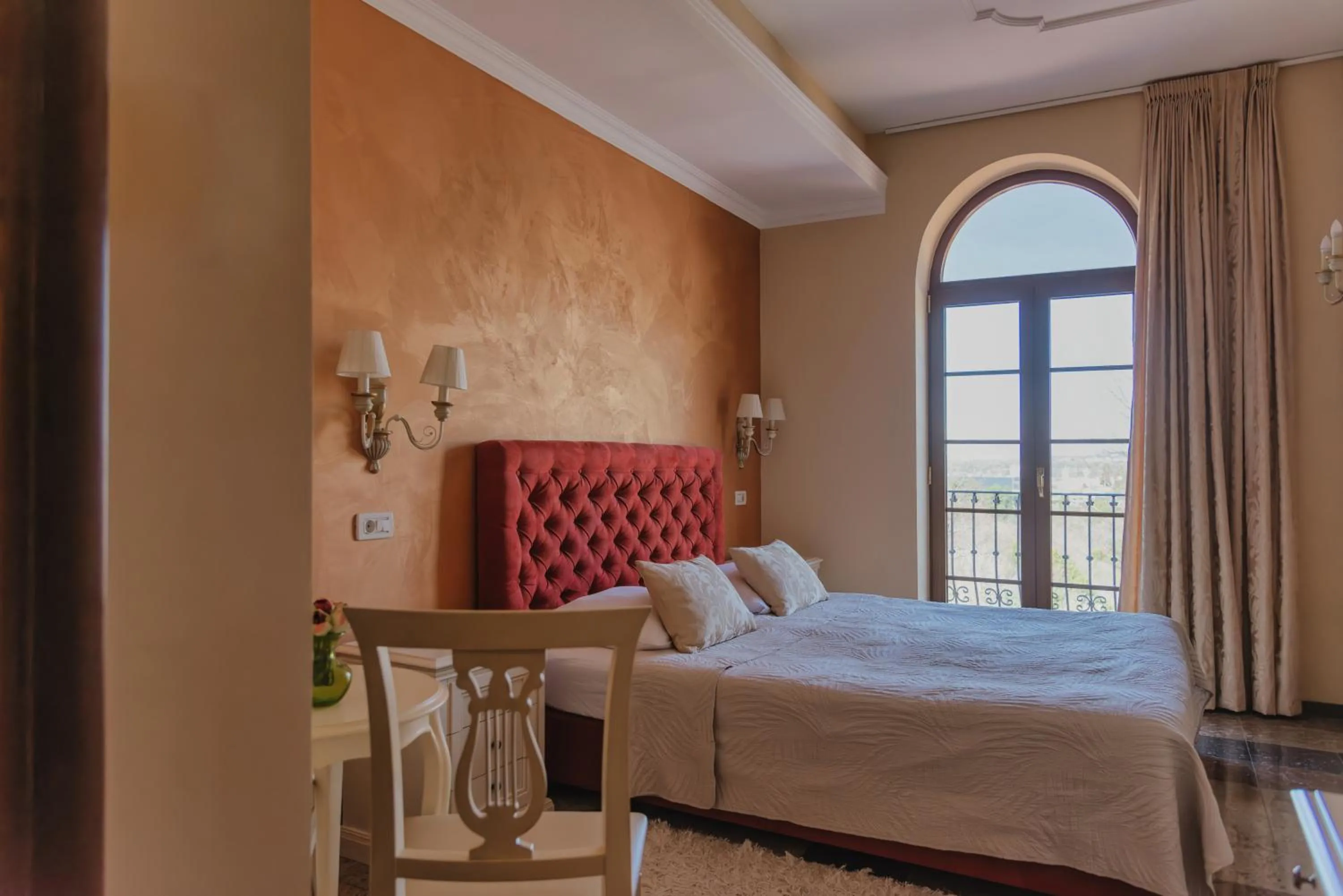 Bed in Bella & Stella rooms