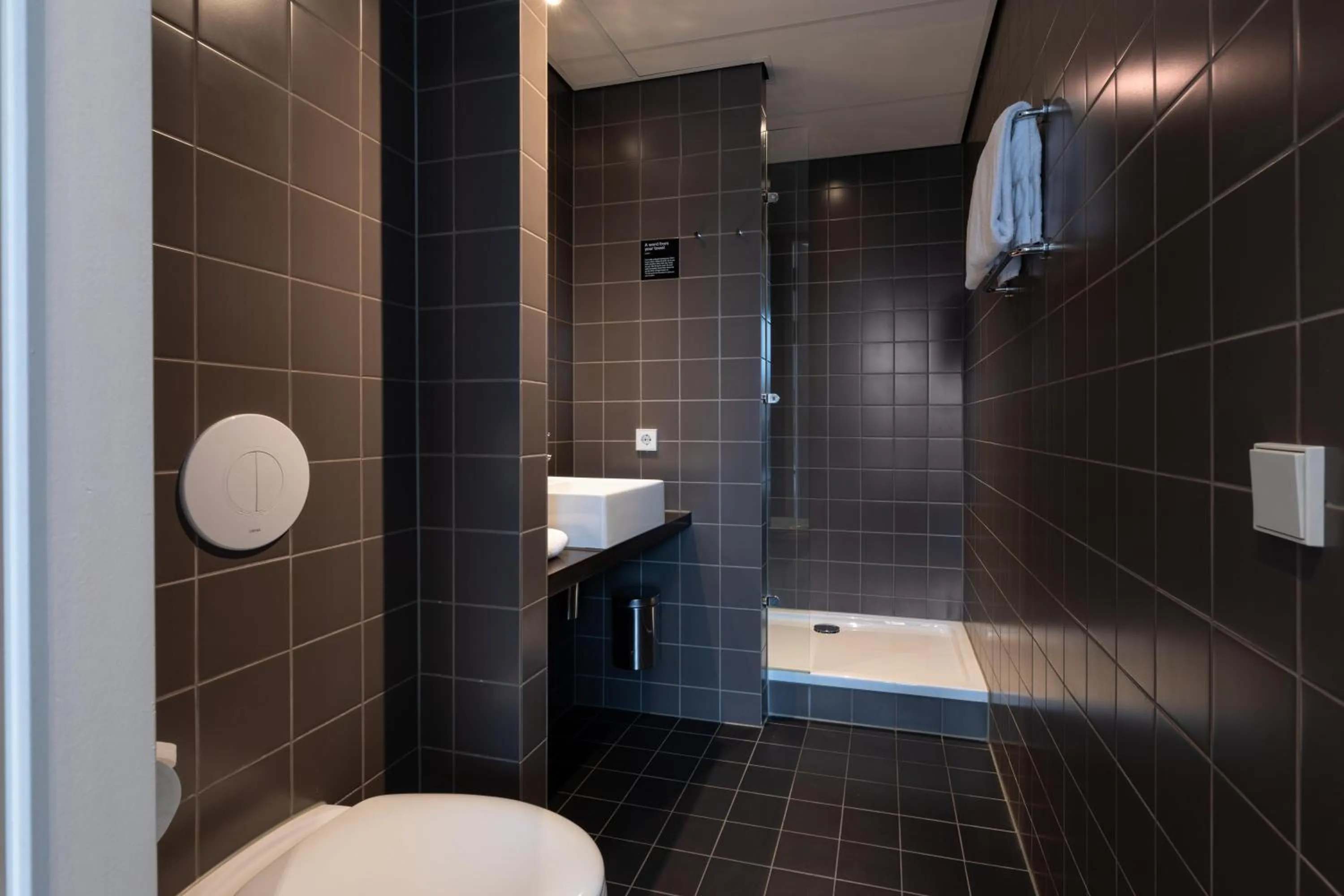 Shower in Conscious Hotel Vondelpark