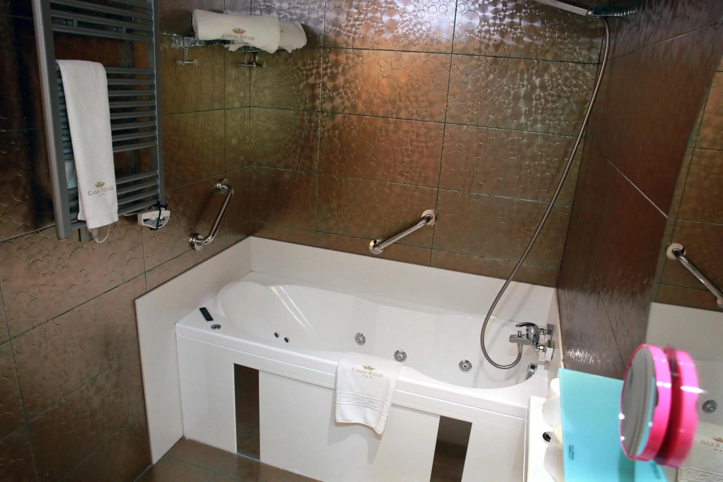 Hot Tub in Casas Reais Boutique