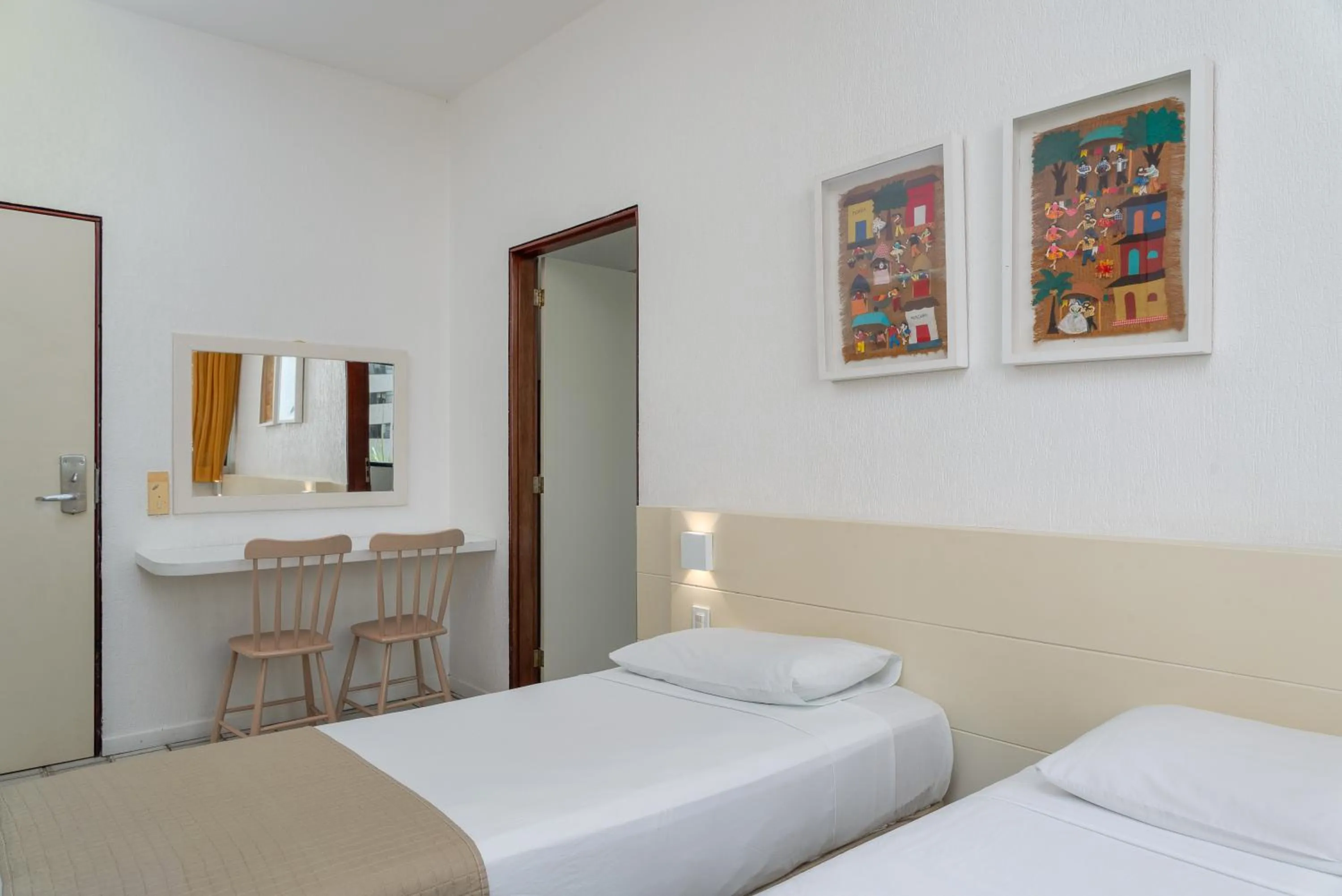 Bedroom, Bed in Ritz Plazamar Hotel