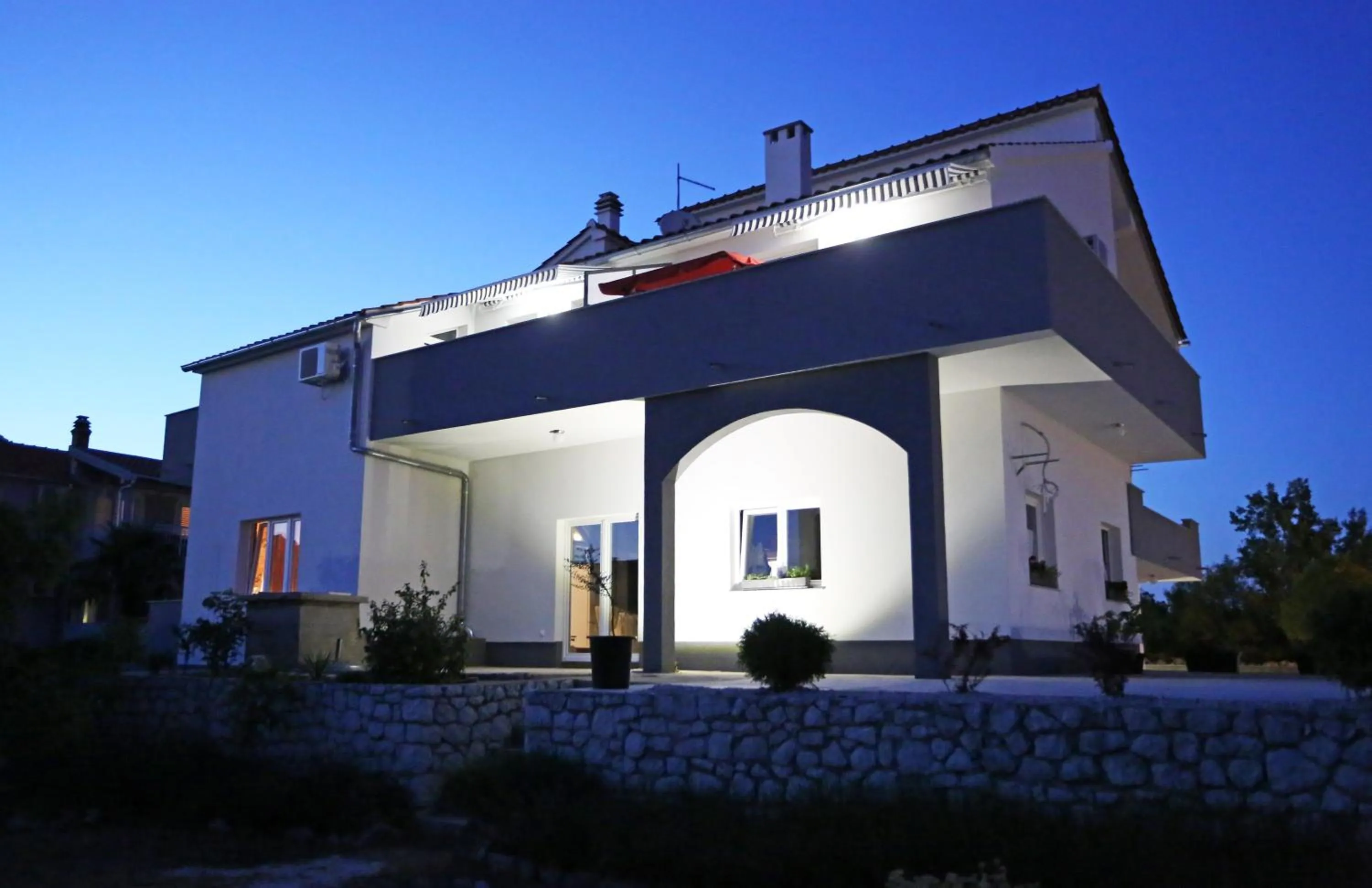 Property building in Guesthouse Villa DomeNico