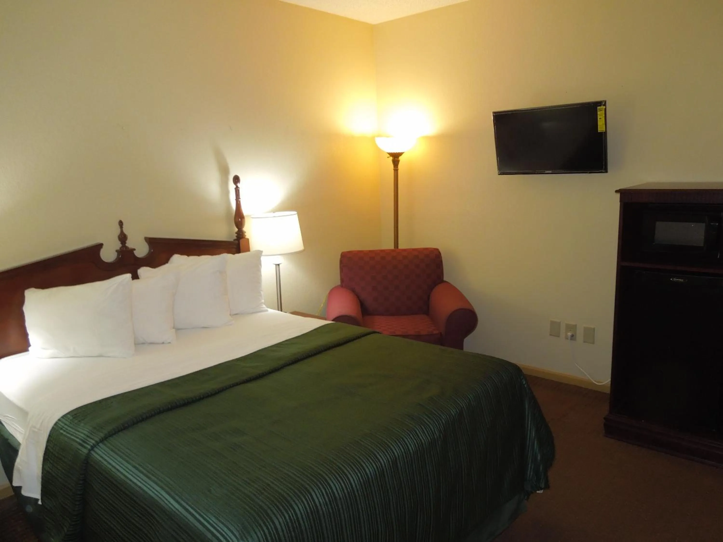 Quality Inn & Suites Dublin